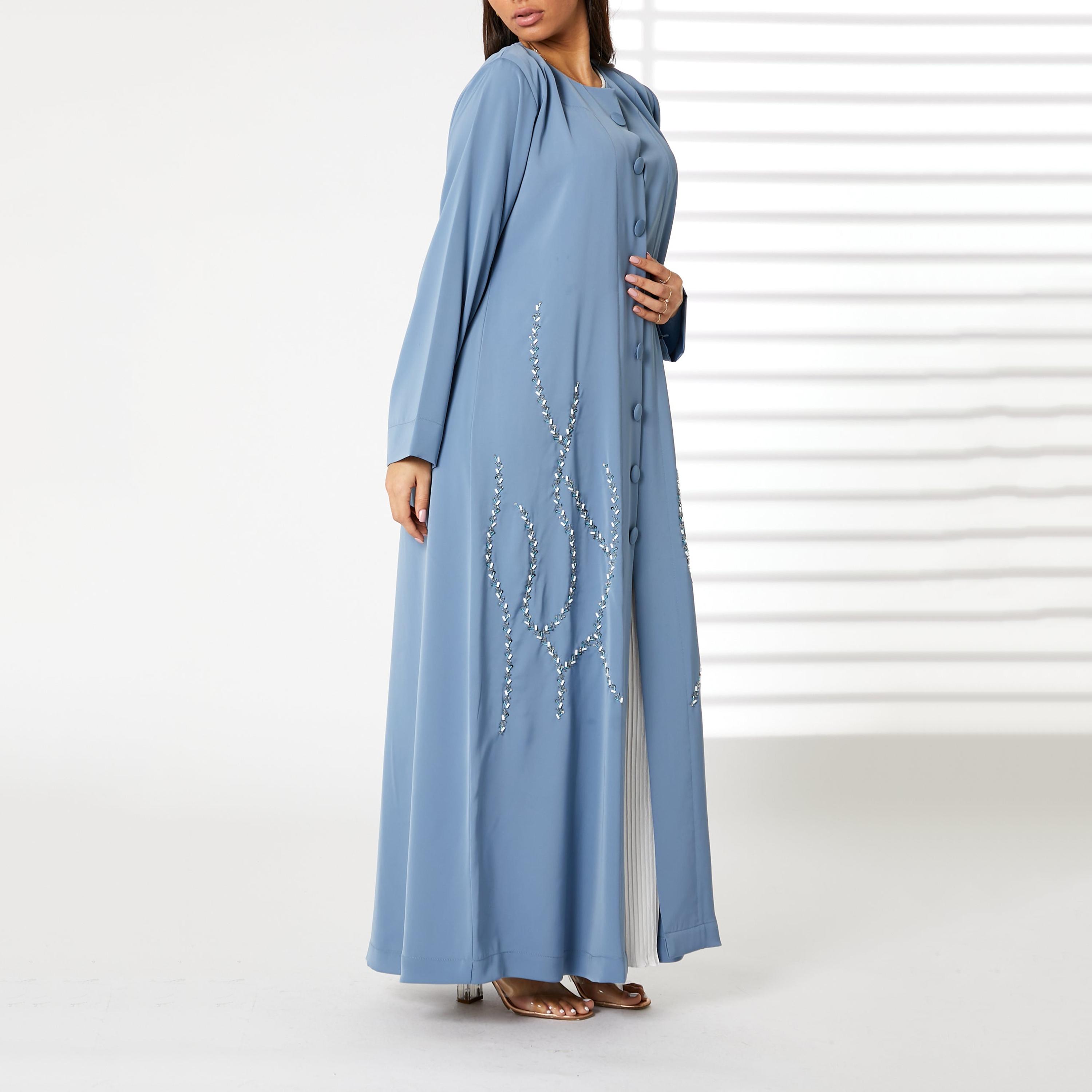  عباية نسائية نيدا مطرزة بالخرز باللون الأزرق مع الحجاب من مويستريت-women-arabicclothing-abayas-image-3