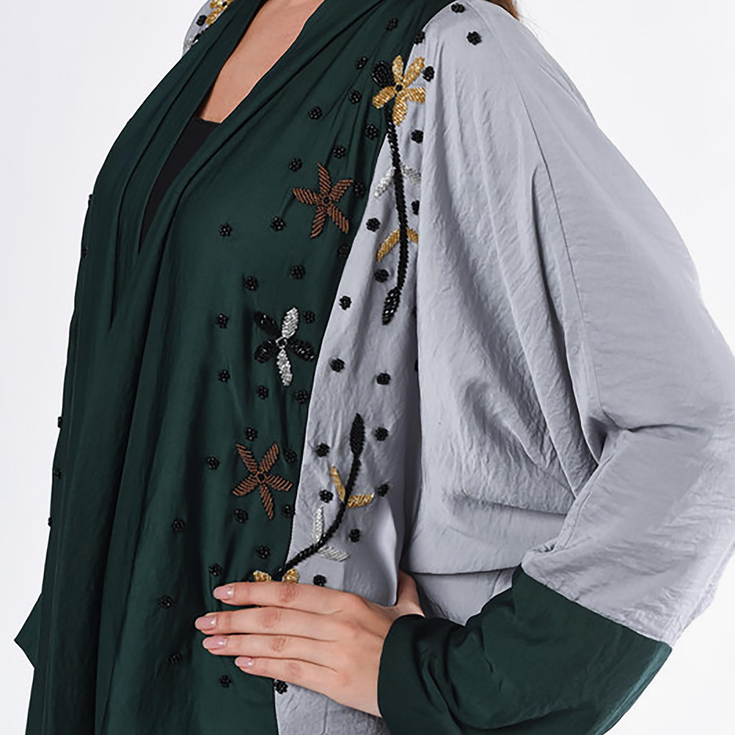 عباية مطرزة متعددة الألوان مع شيلة من مويستريت-women-arabicclothing-abayas-image-2