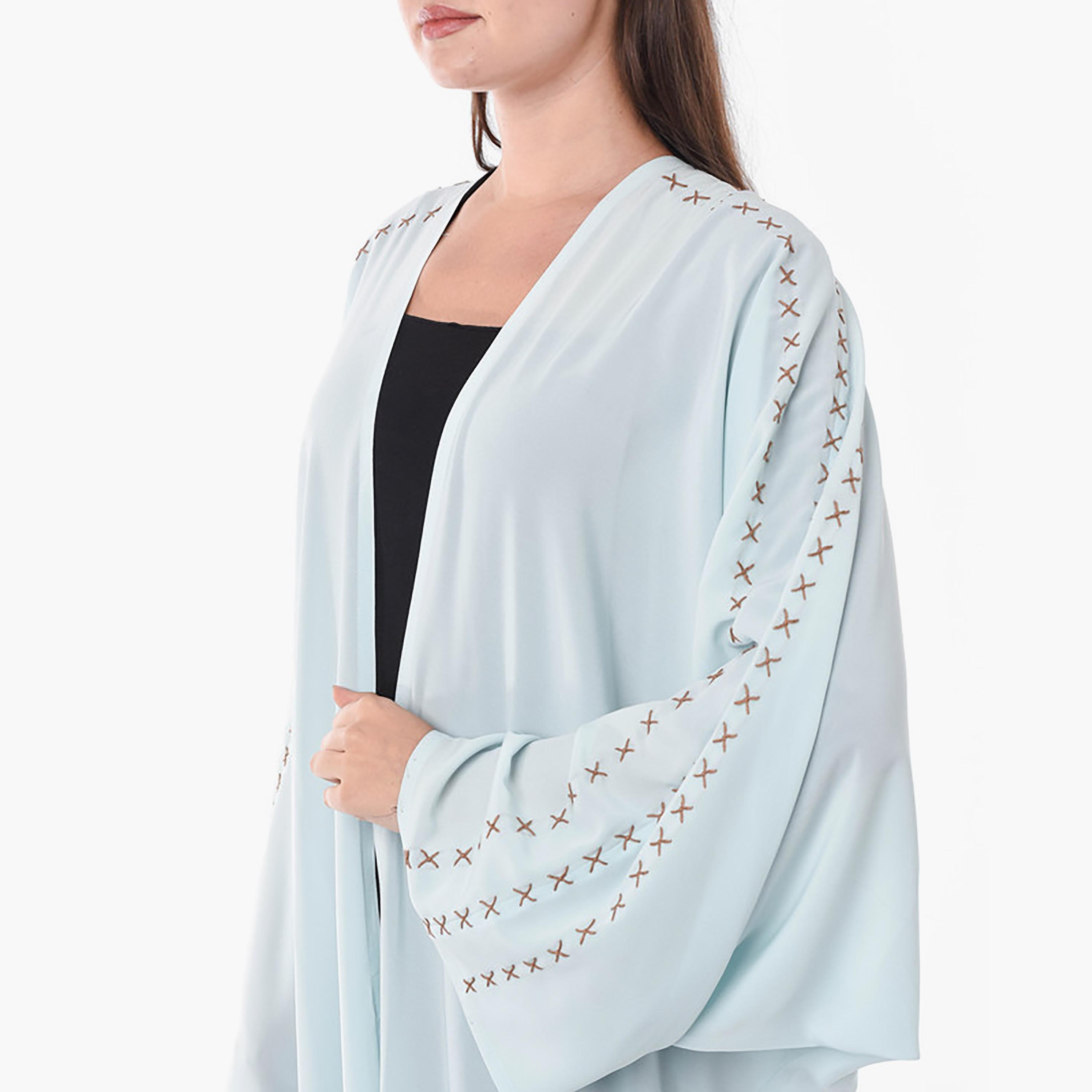 عباية مطرزة باللون الأزرق بأكمام واسعة مع شيلة من مويستريت-women-arabicclothing-abayas-image-2