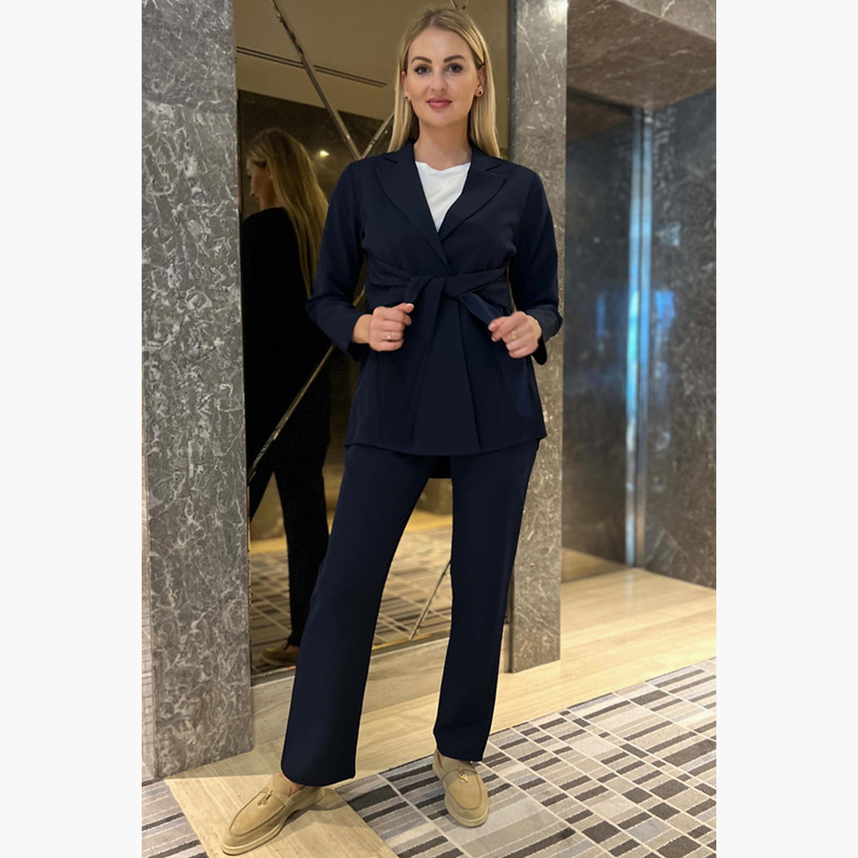 MOiSTREET 2-Piece Set Navy Barbie Crepe Notched Lapel Blazer and Pants-women-arabicclothing-abayainner-image-3