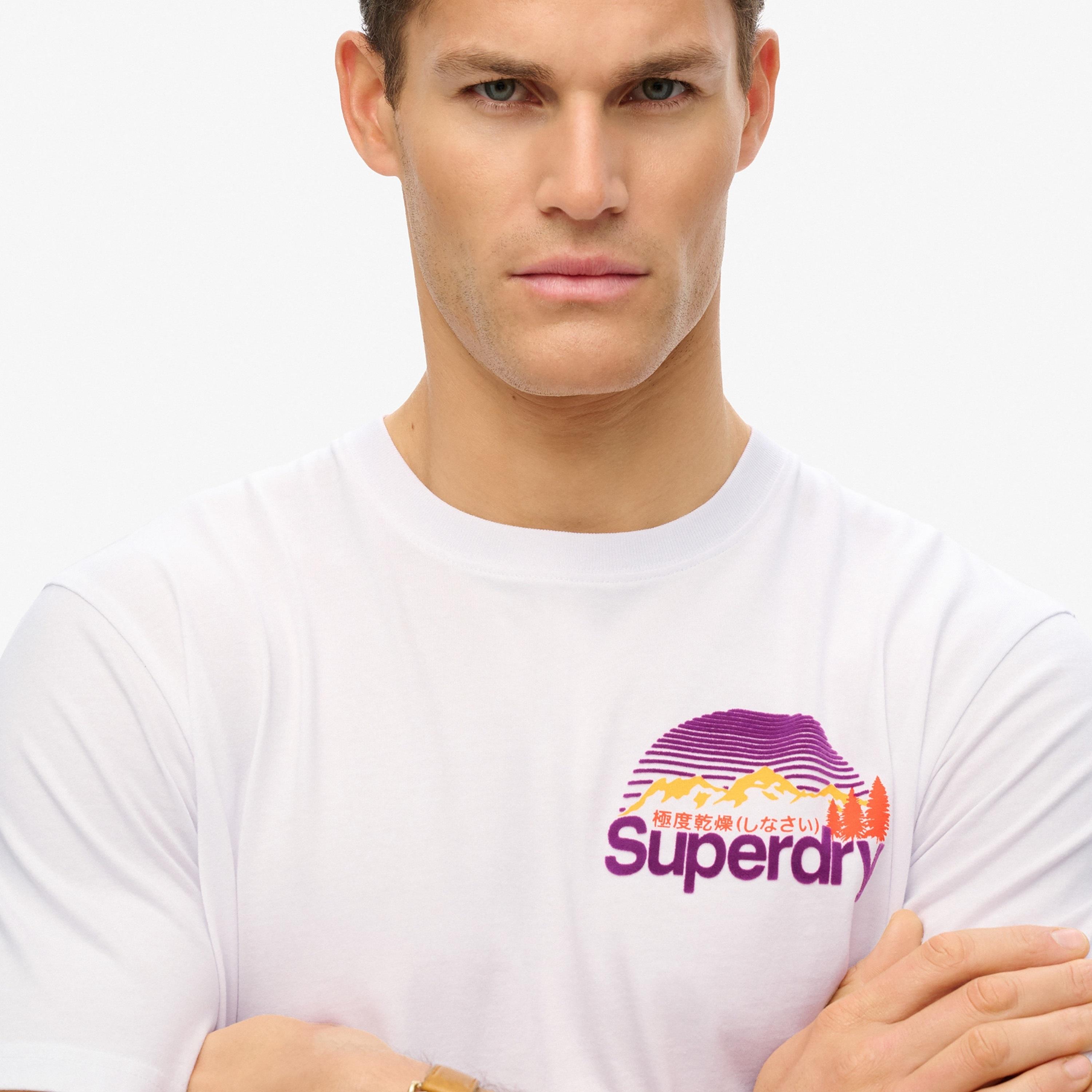 تي شيرت رجالي بأكمام قصيرة ورقبة دائرية وشعار من سوبردراي-men-clothing-tshirtsandpolos-tshirts-image-3