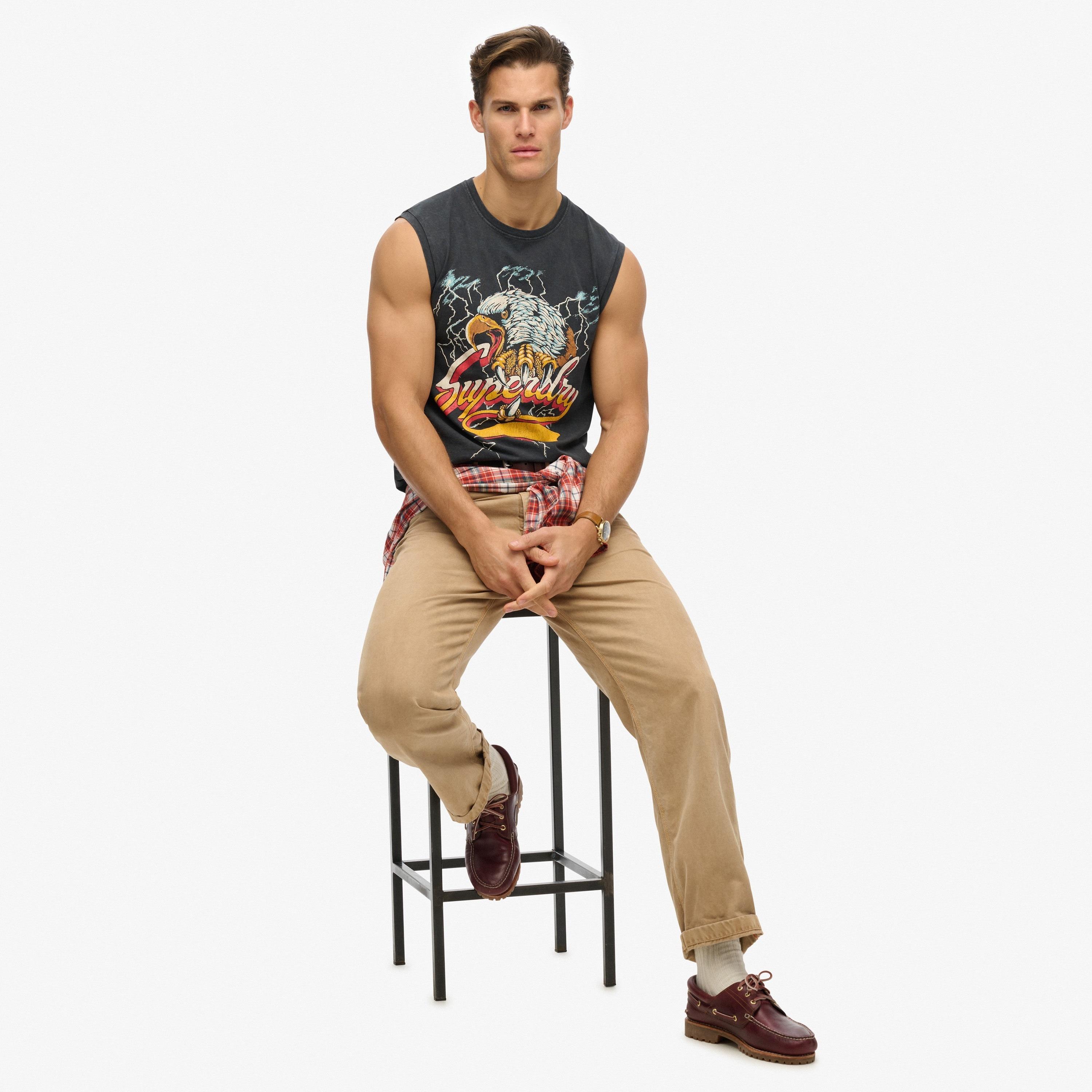 سترات برسومات برقبة سكووب للرجال من سوبردراي-men-clothing-innerwear-vests-image-2