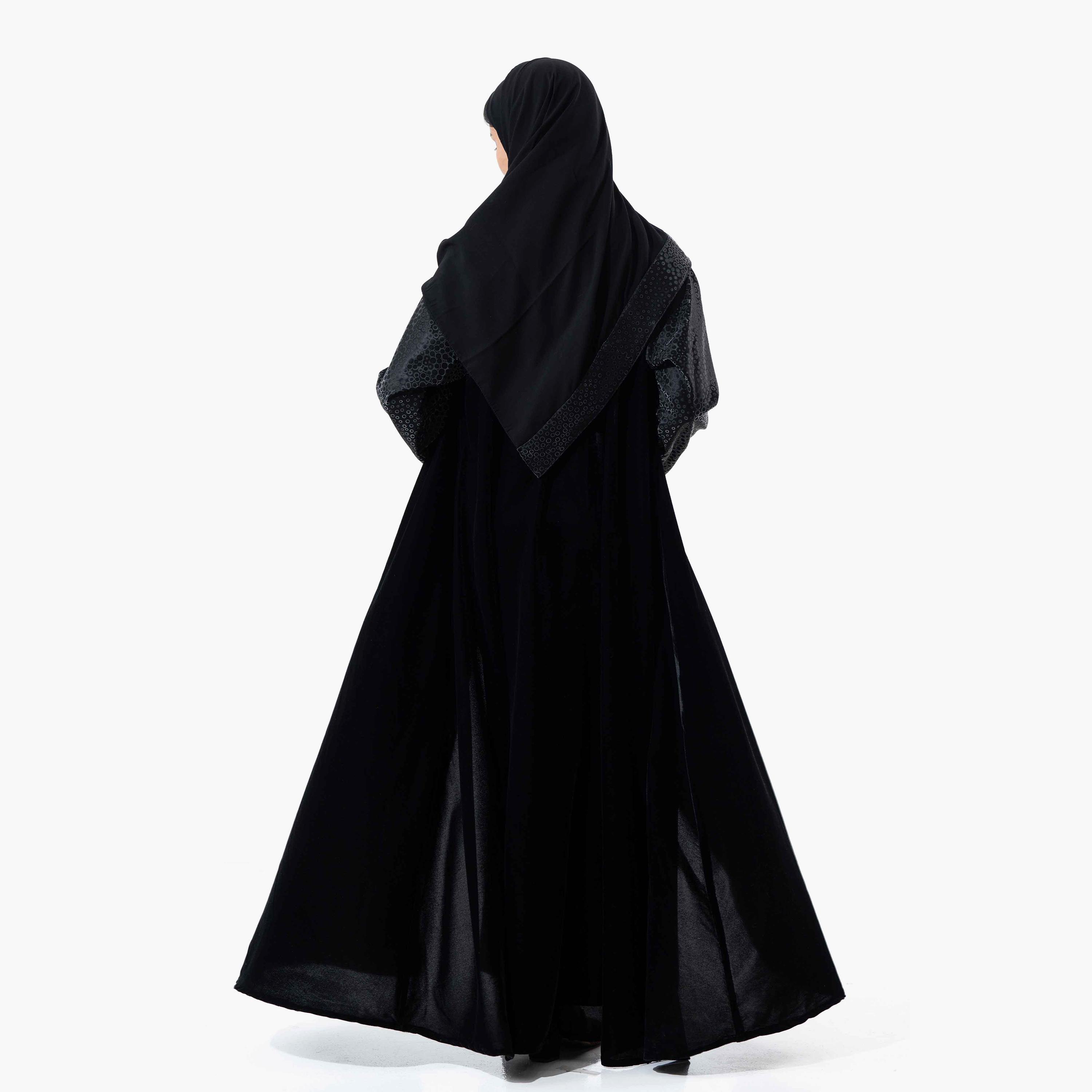 Zahiyh Printed Lapel Collared Velvet Women's Winter Abaya with Tarha-women-arabicclothing-abayas-image-4