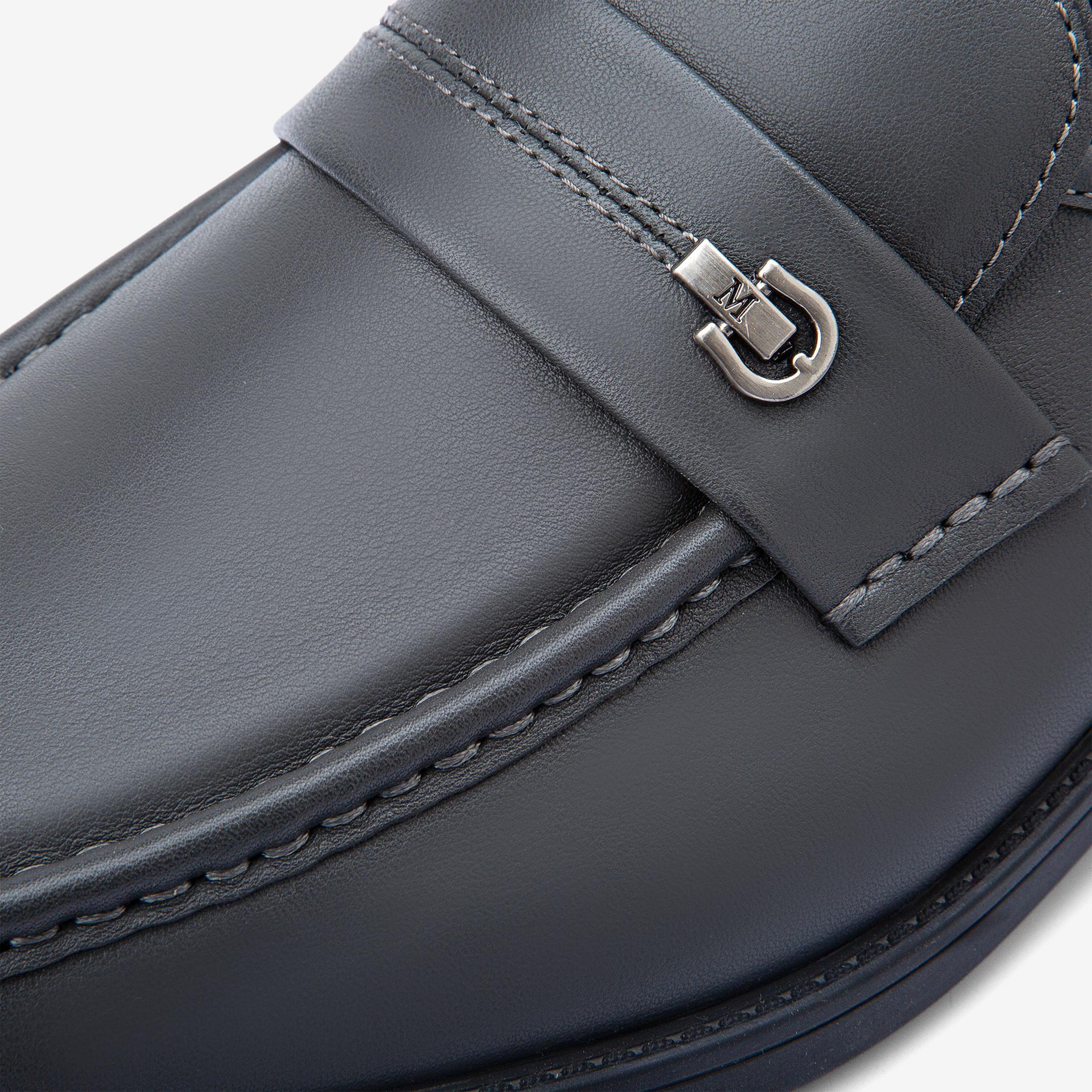 Victor Clark Men's Slip-On Loafers | MR1406-men-shoes-loafersandmoccasins-image-5