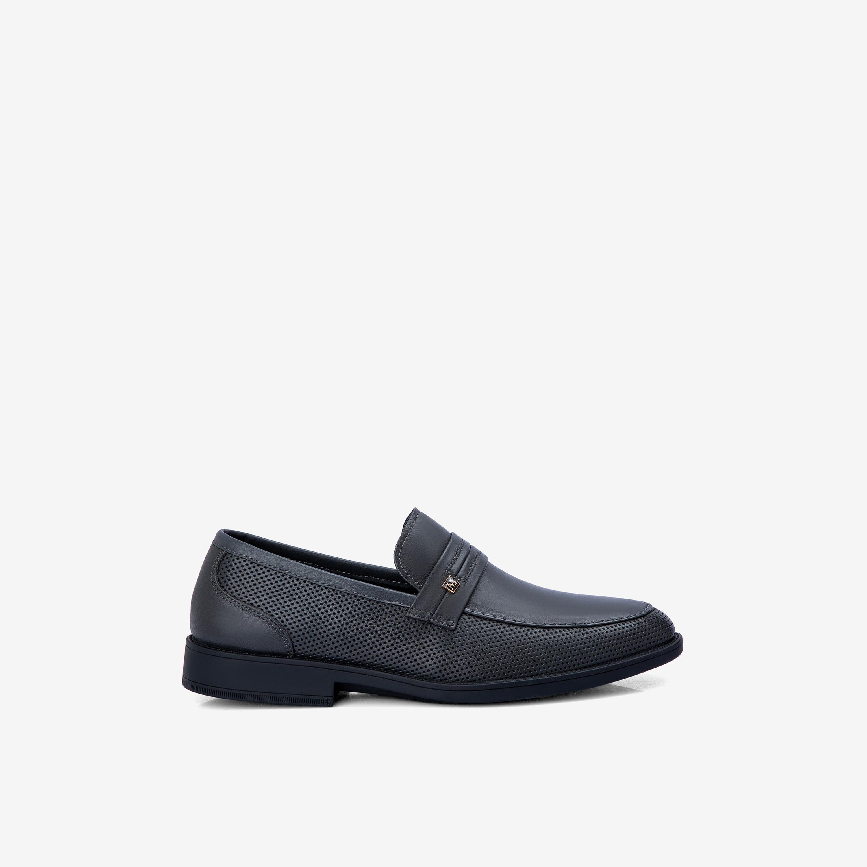 Victor Clark Men's Slip-On Loafers | MR1431-men-shoes-loafersandmoccasins-image-1