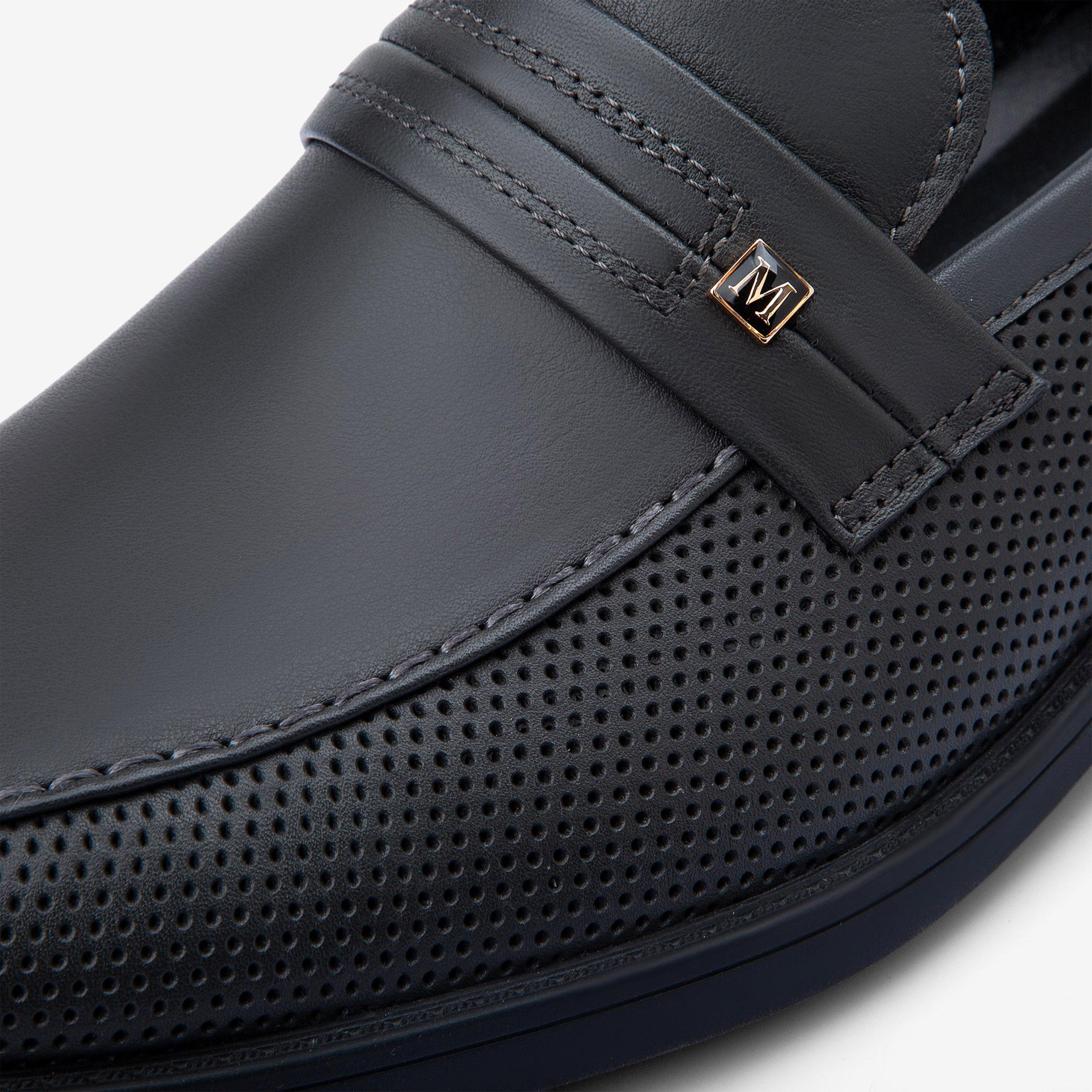 Victor Clark Men's Slip-On Loafers | MR1431-men-shoes-loafersandmoccasins-image-4