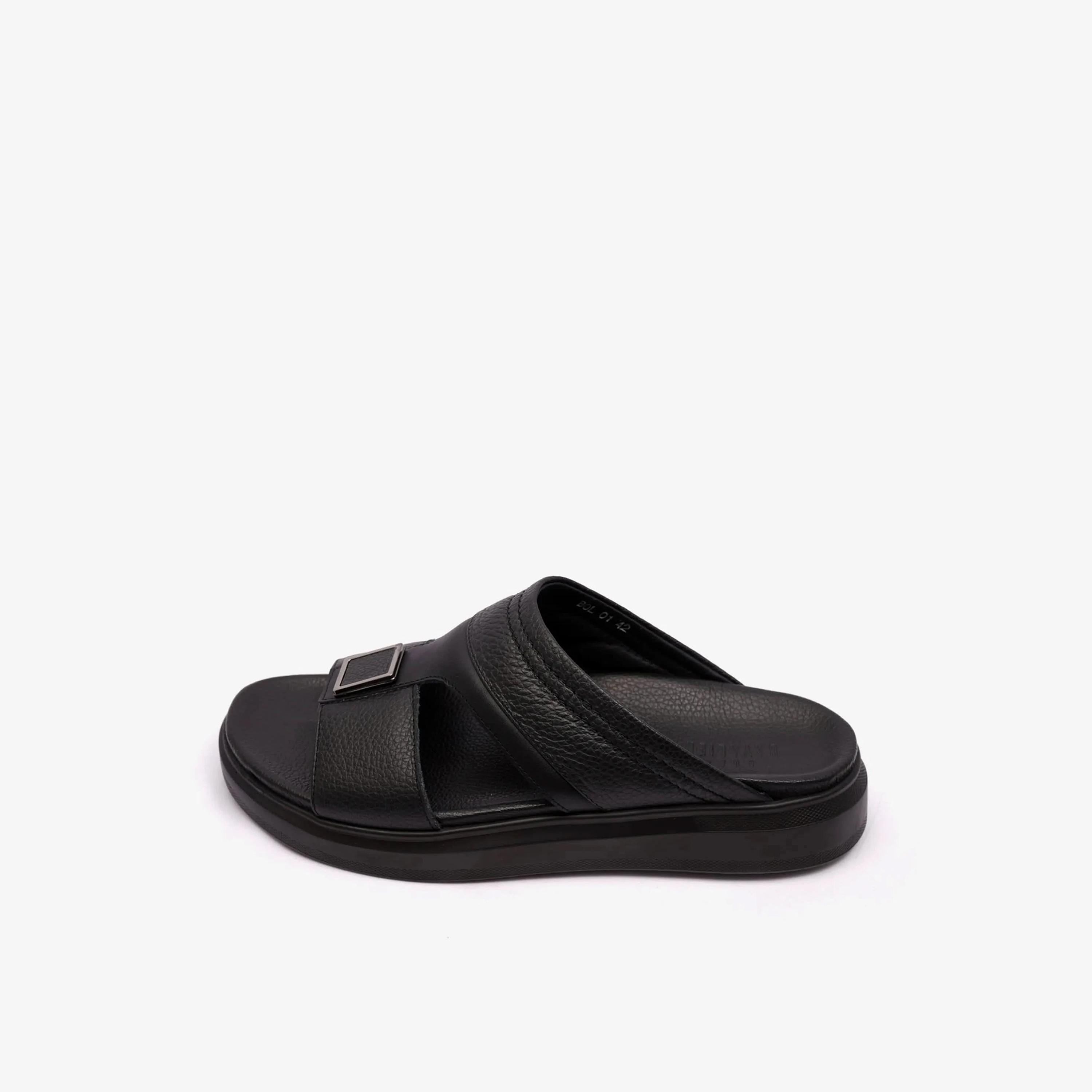 UOMO Cavalier Men's Slip-On Arabic Sandals | MSDCVBOL01-men-shoes-sandals-image-4