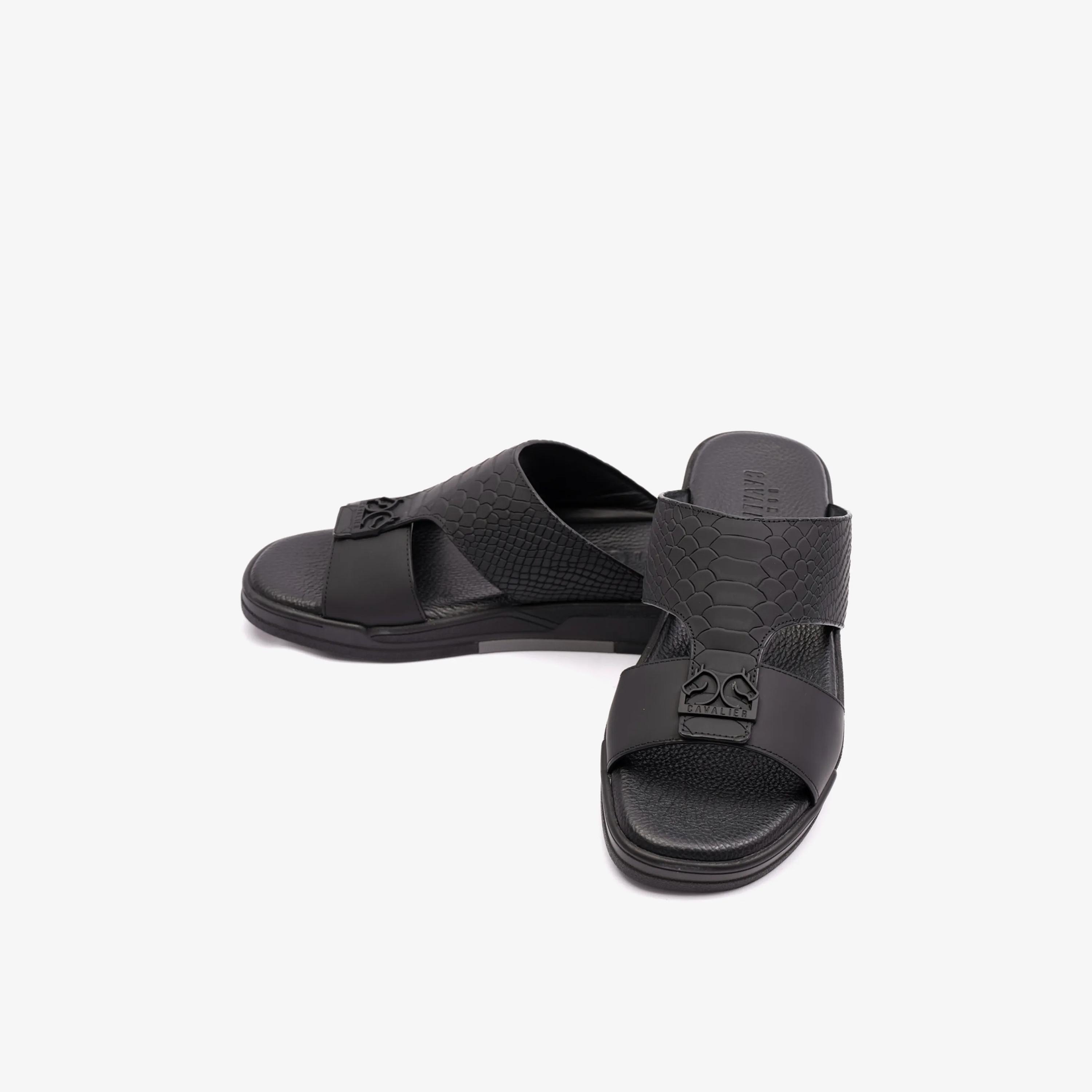UOMO Cavalier Men's Slip-On Arabic Sandals | MSDCVHAR307-men-shoes-sandals-image-5