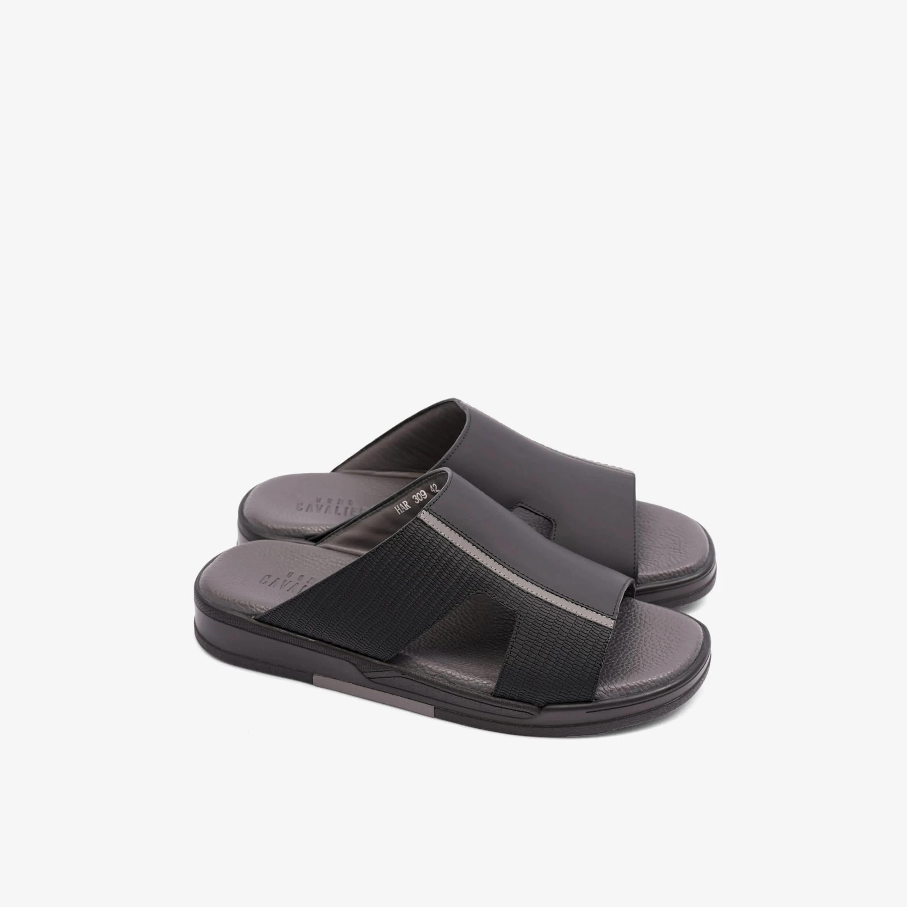 UOMO Cavalier Men's Slip-On Arabic Sandals | MSDCVHAR309-men-shoes-sandals-image-1