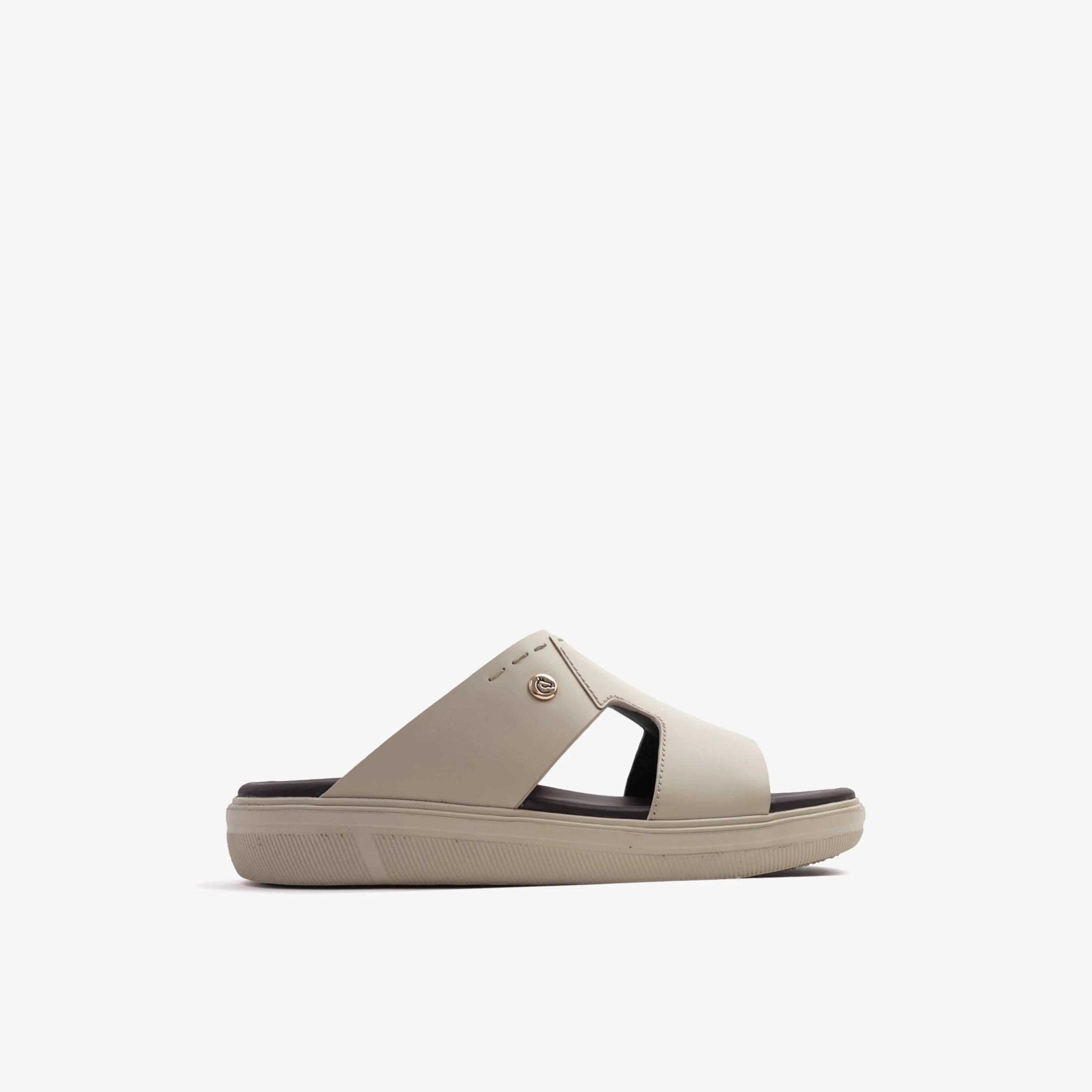 UOMO Cavalier Men's Slip-On Arabic Sandals | MSDCVJS503-men-shoes-sandals-image-3
