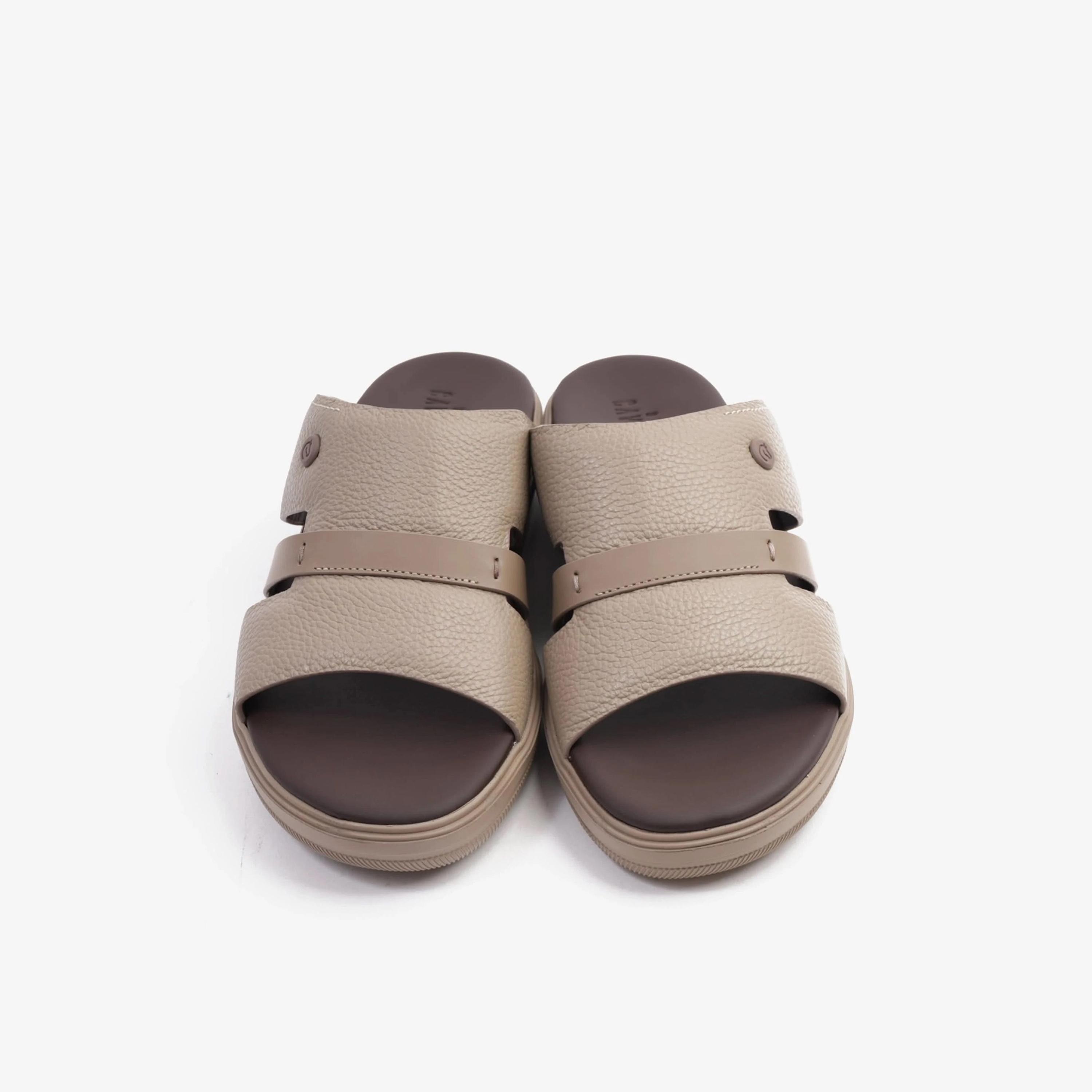 UOMO Cavalier Men's Slip-On Arabic Sandals | MSDCVJS504-men-shoes-sandals-image-2