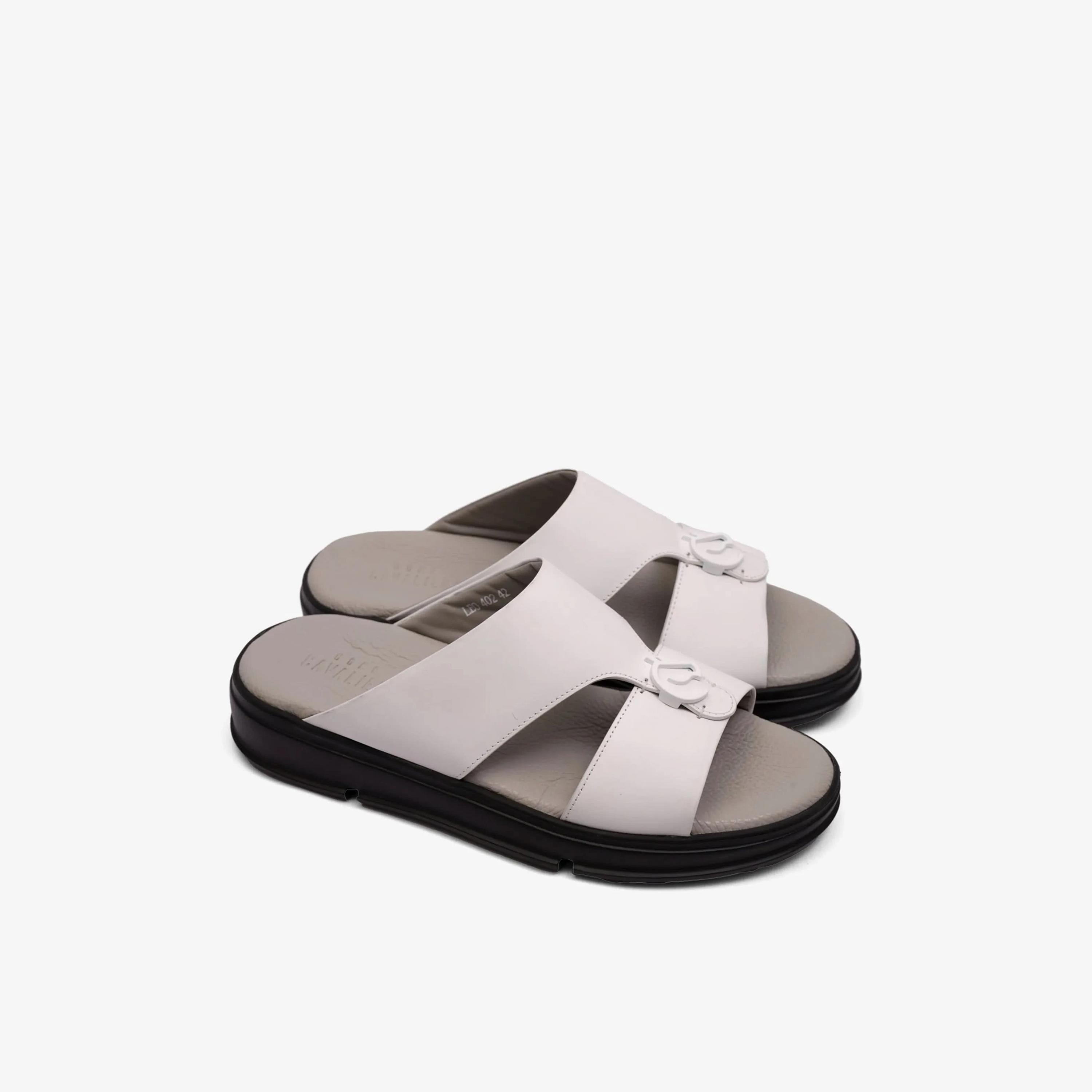 UOMO Cavalier Men's Slip-On Arabic Sandals | MSDCVLEO402-men-shoes-sandals-image-1