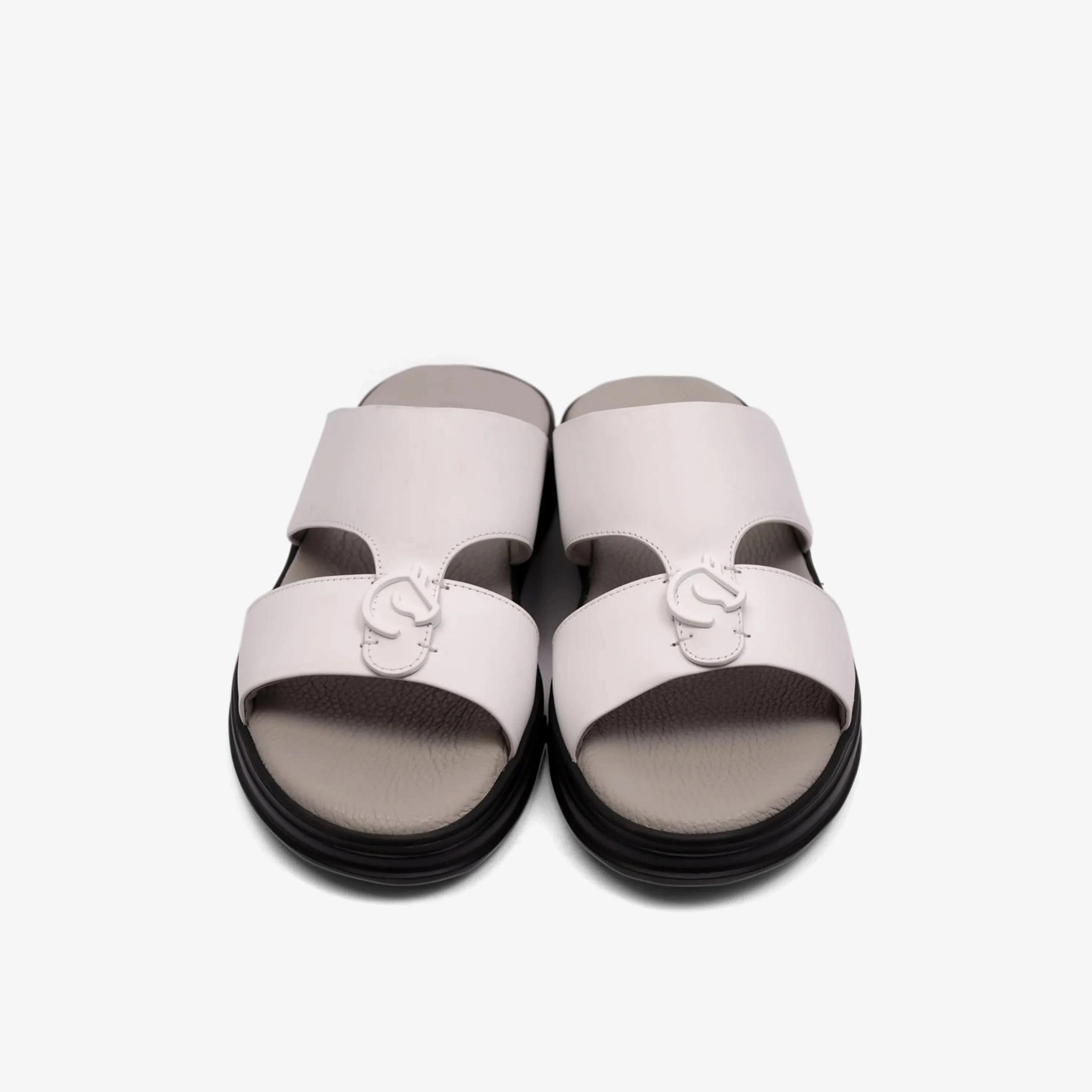 UOMO Cavalier Men's Slip-On Arabic Sandals | MSDCVLEO402-men-shoes-sandals-image-2