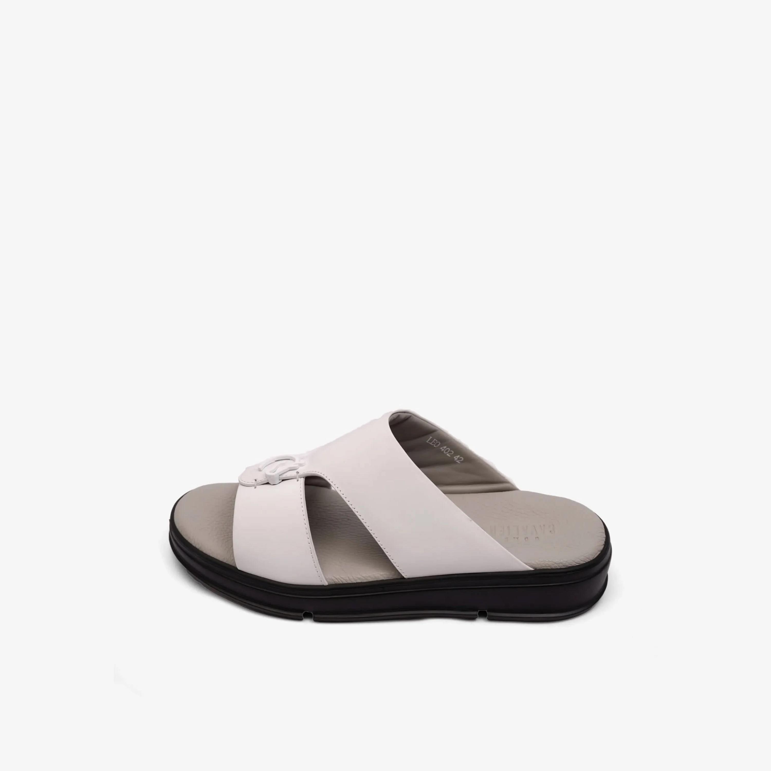 UOMO Cavalier Men's Slip-On Arabic Sandals | MSDCVLEO402-men-shoes-sandals-image-4
