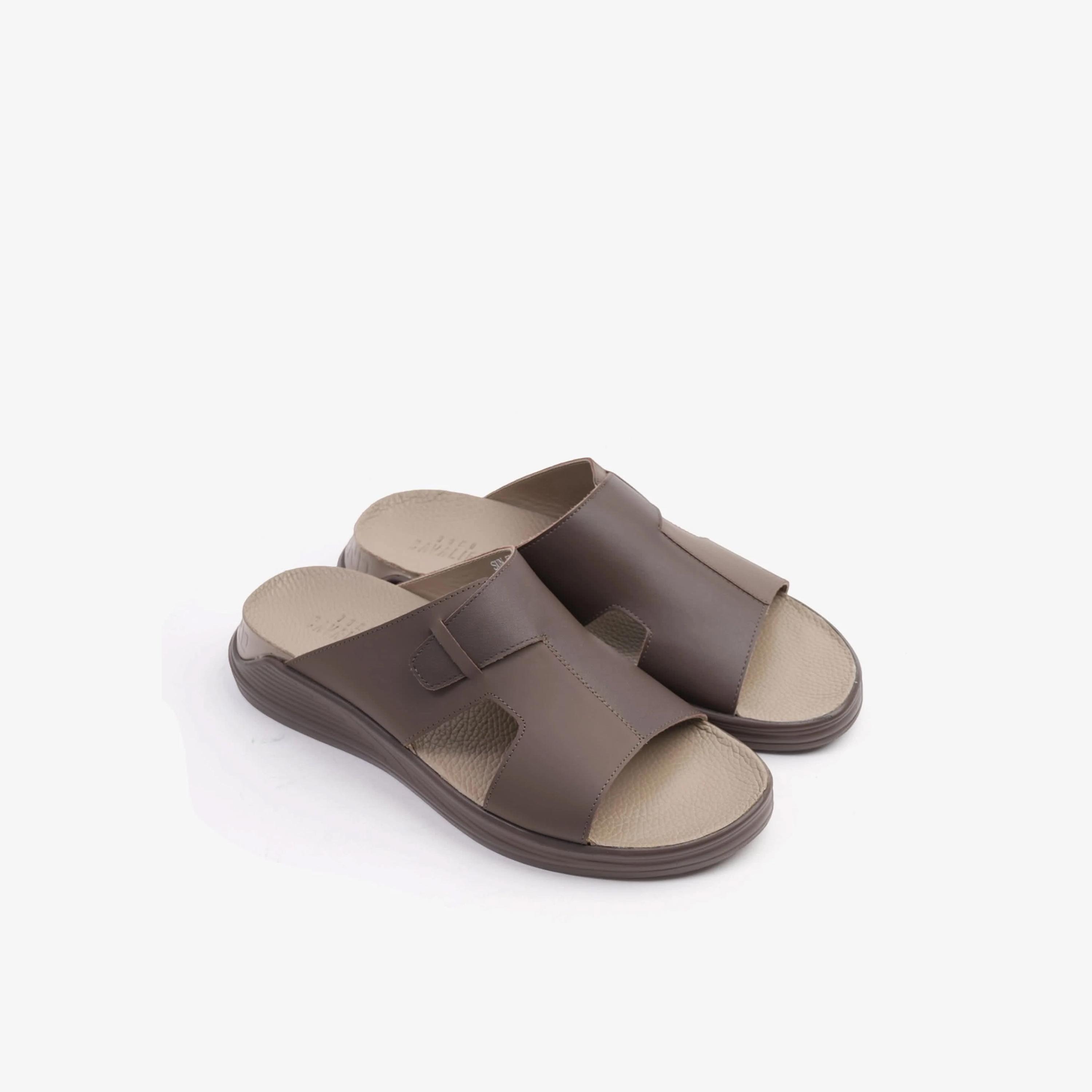 اومو كافاليير- صندل عربي رجالي سهل الارتداء | MSDCVSUN509-men-shoes-sandals-image-1