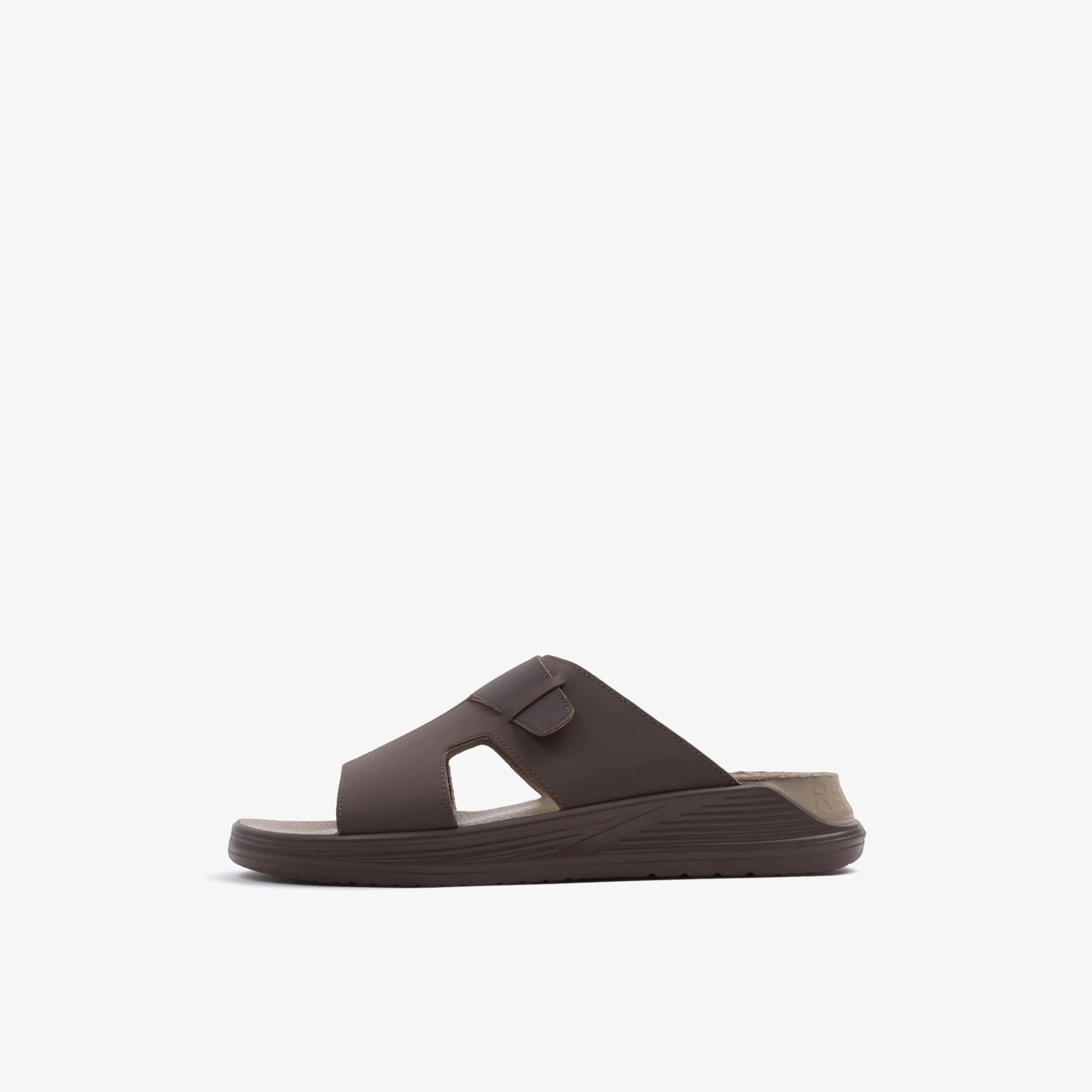 اومو كافاليير- صندل عربي رجالي سهل الارتداء | MSDCVSUN509-men-shoes-sandals-image-4