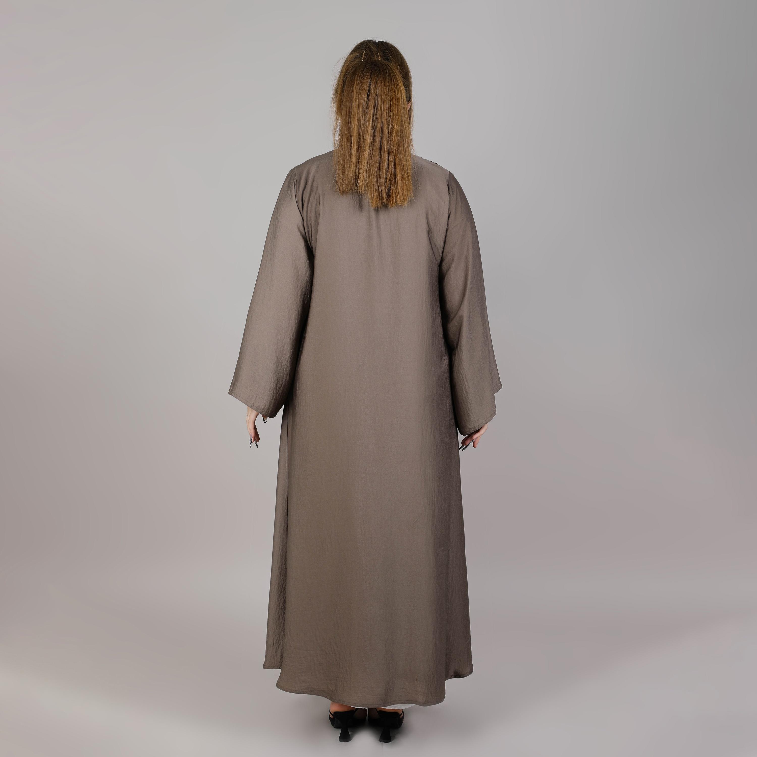 عباية نسائية مطوية بكسرات باللون البني الداكن من إم سكوير فاشون-women-arabicclothing-abayas-image-4