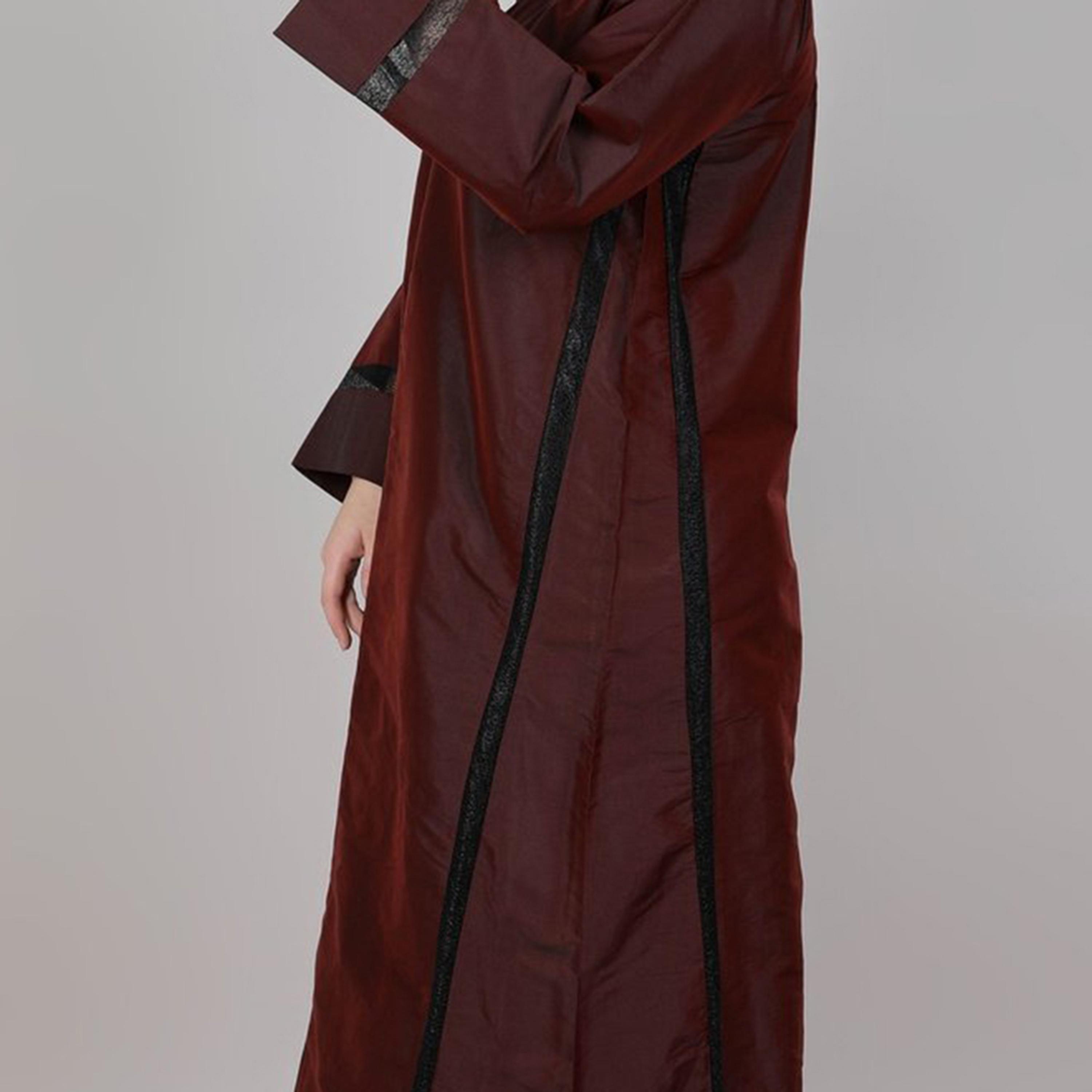 عباية نسائية بأكمام واسعة ماروني بتفاصيل دانتيل أسود من إم سكوير فاشون-women-arabicclothing-abayas-image-2