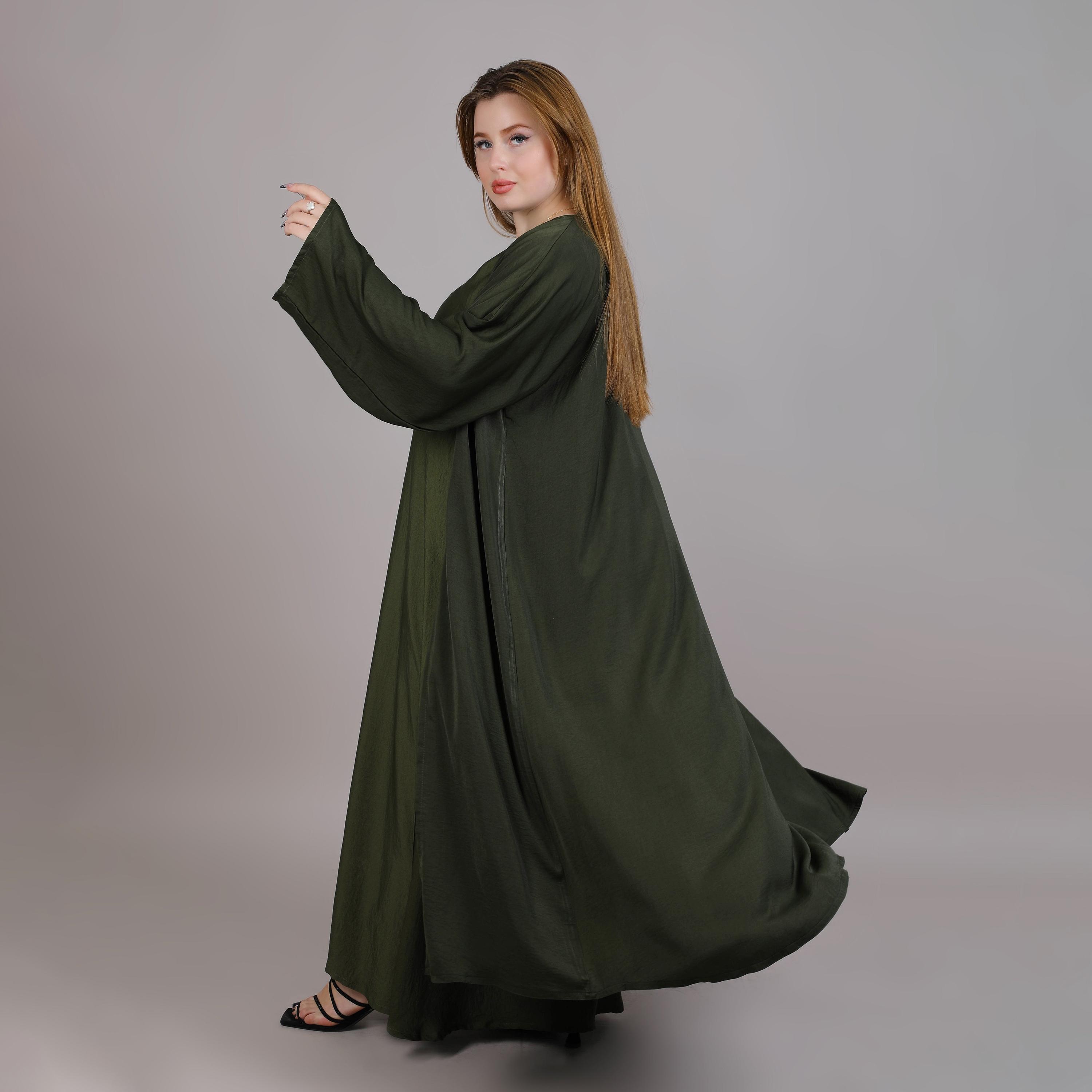 عباية نسائية مفتوحة من الأمام باللون الأخضر من إم سكوير فاشون-women-arabicclothing-abayas-image-3