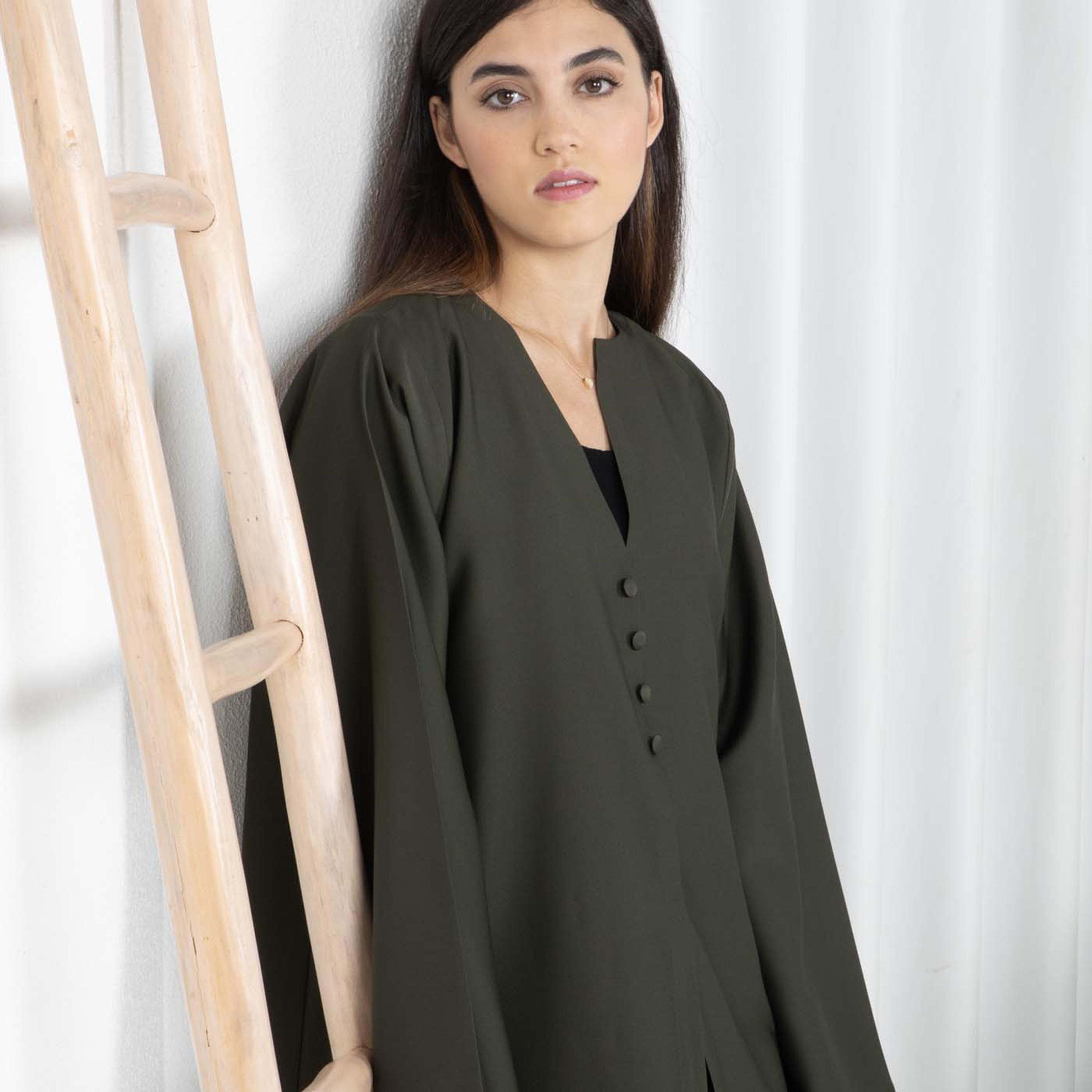 عباية نسائية من الكريب بأكمام واسعة مع حجاب من إم سكوير فاشون-women-arabicclothing-abayas-image-2