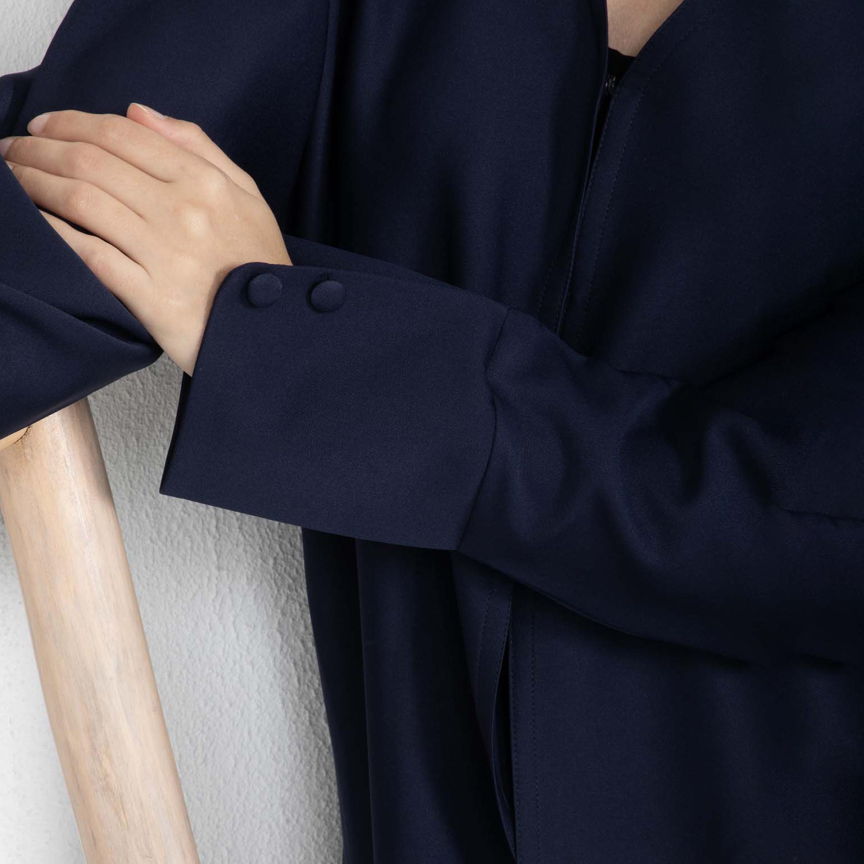 عباية نسائية من الكريب بأكمام مفتوحة مع حجاب-women-arabicclothing-abayas-image-3