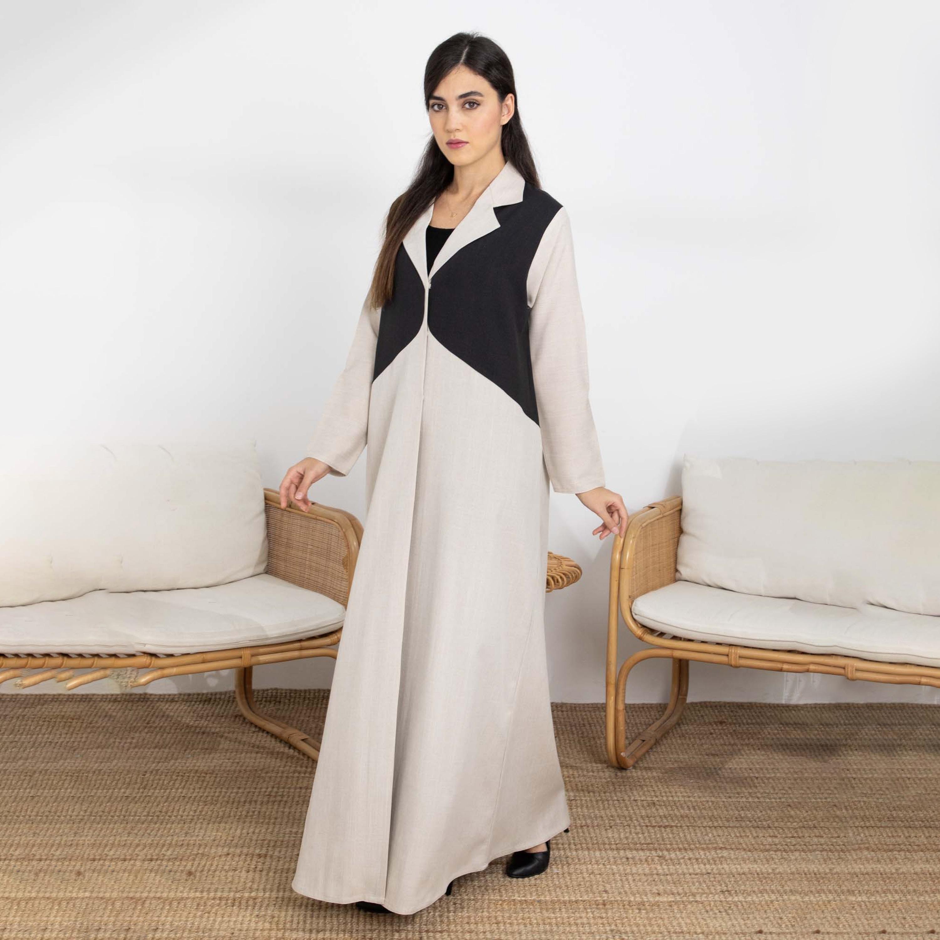 عباية نسائية بلون بيج مع ياقة مضلعة وحجاب من إم سكوير فاشون-women-arabicclothing-abayas-image-1