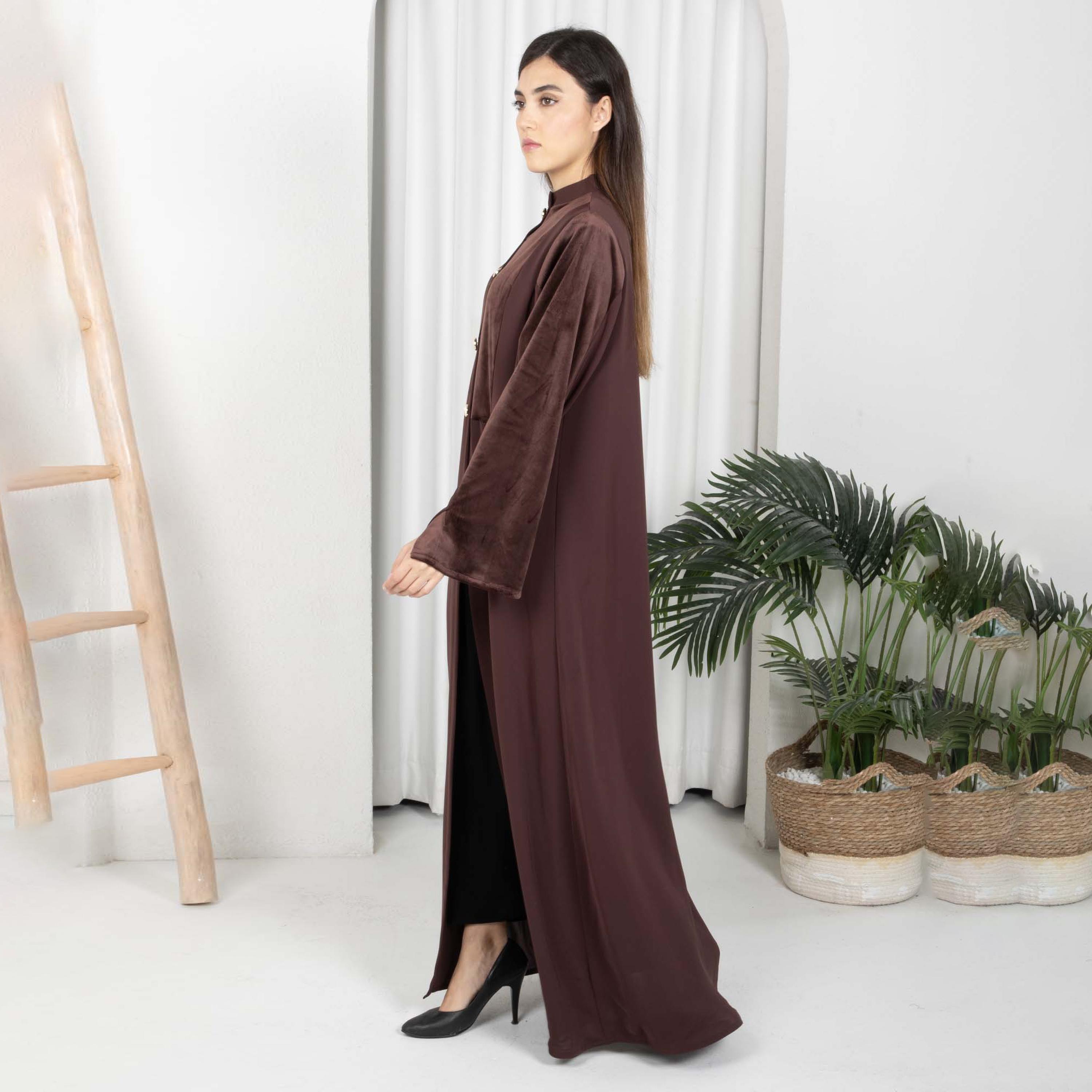 Msquare Fashion Colour Blocked Mandarin Collar Wide Sleeves Nida and Velvet Women's Abaya with Hijab-women-arabicclothing-abayas-image-5