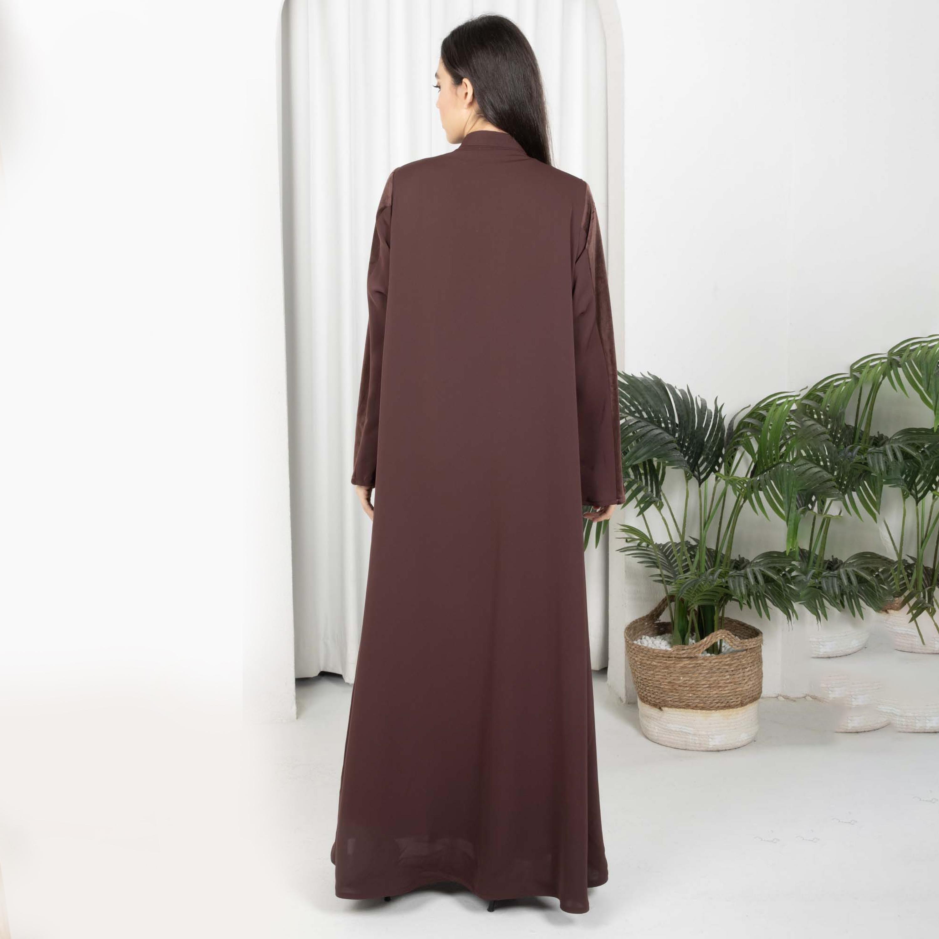 Msquare Fashion Colour Blocked Mandarin Collar Wide Sleeves Nida and Velvet Women's Abaya with Hijab-women-arabicclothing-abayas-image-6