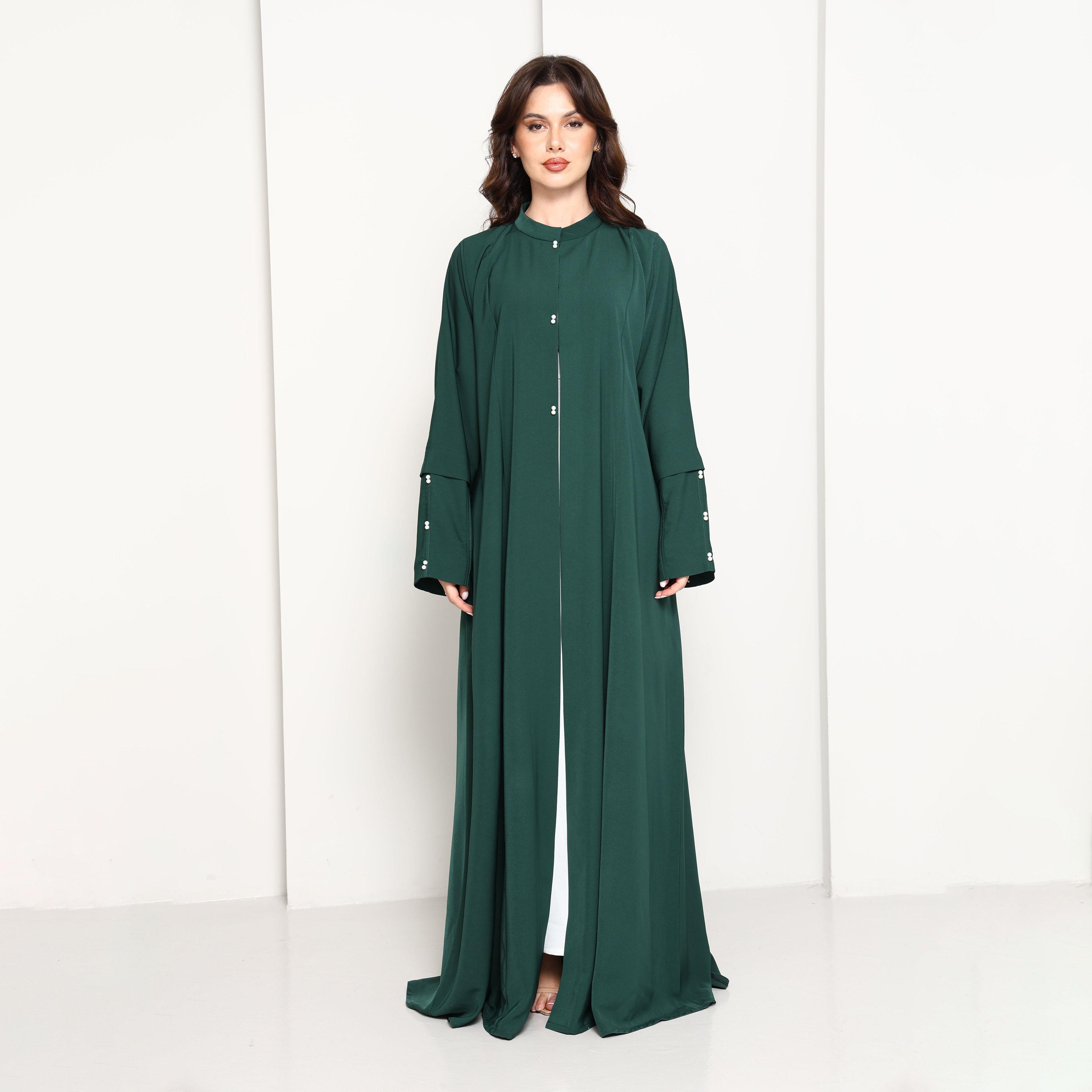 عباية نسائية بياقة "ماندارين" وتفاصيل لؤلؤ بلون أخضر من إم سكوير فاشن-women-arabicclothing-abayas-image-1