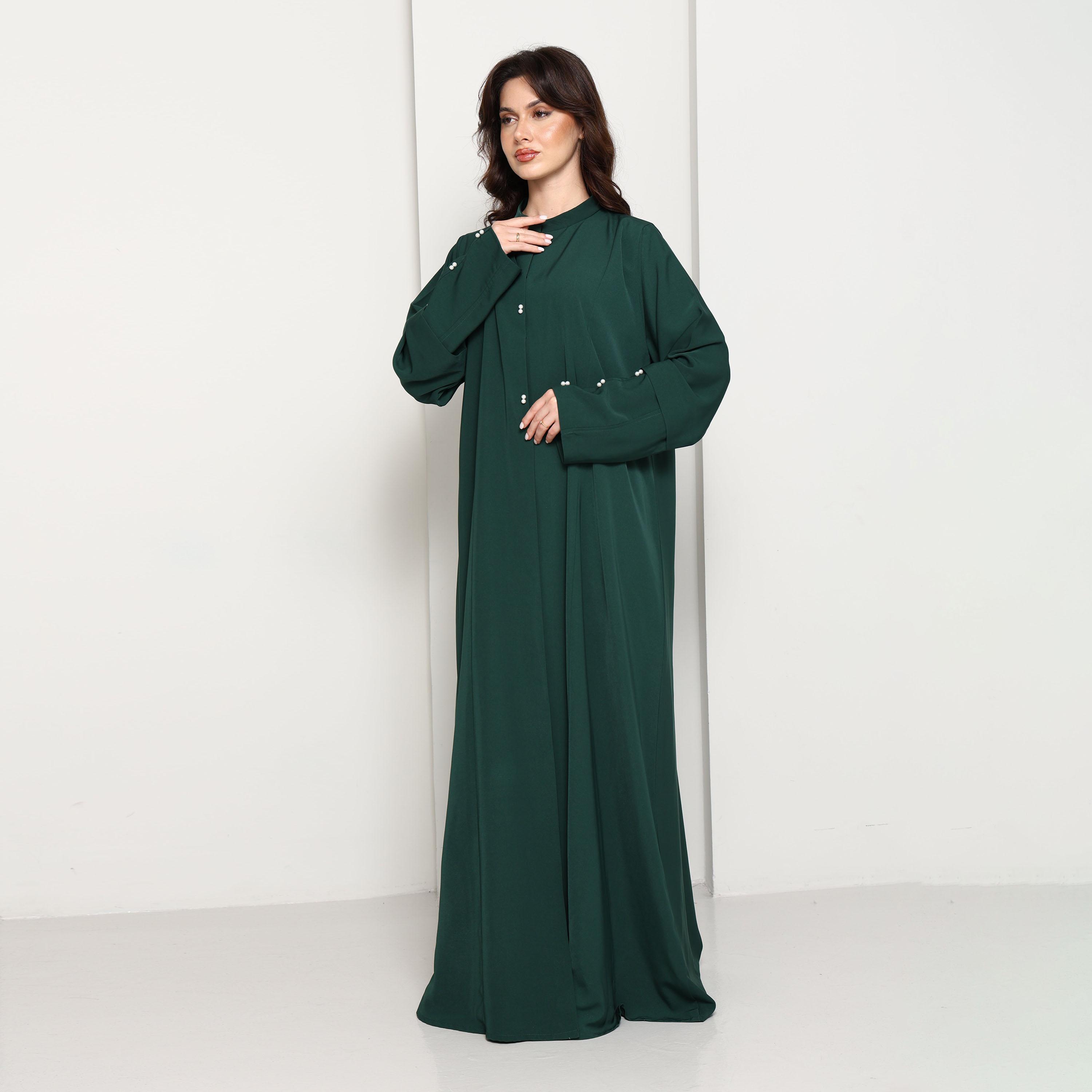 عباية نسائية بياقة "ماندارين" وتفاصيل لؤلؤ بلون أخضر من إم سكوير فاشن-women-arabicclothing-abayas-image-4
