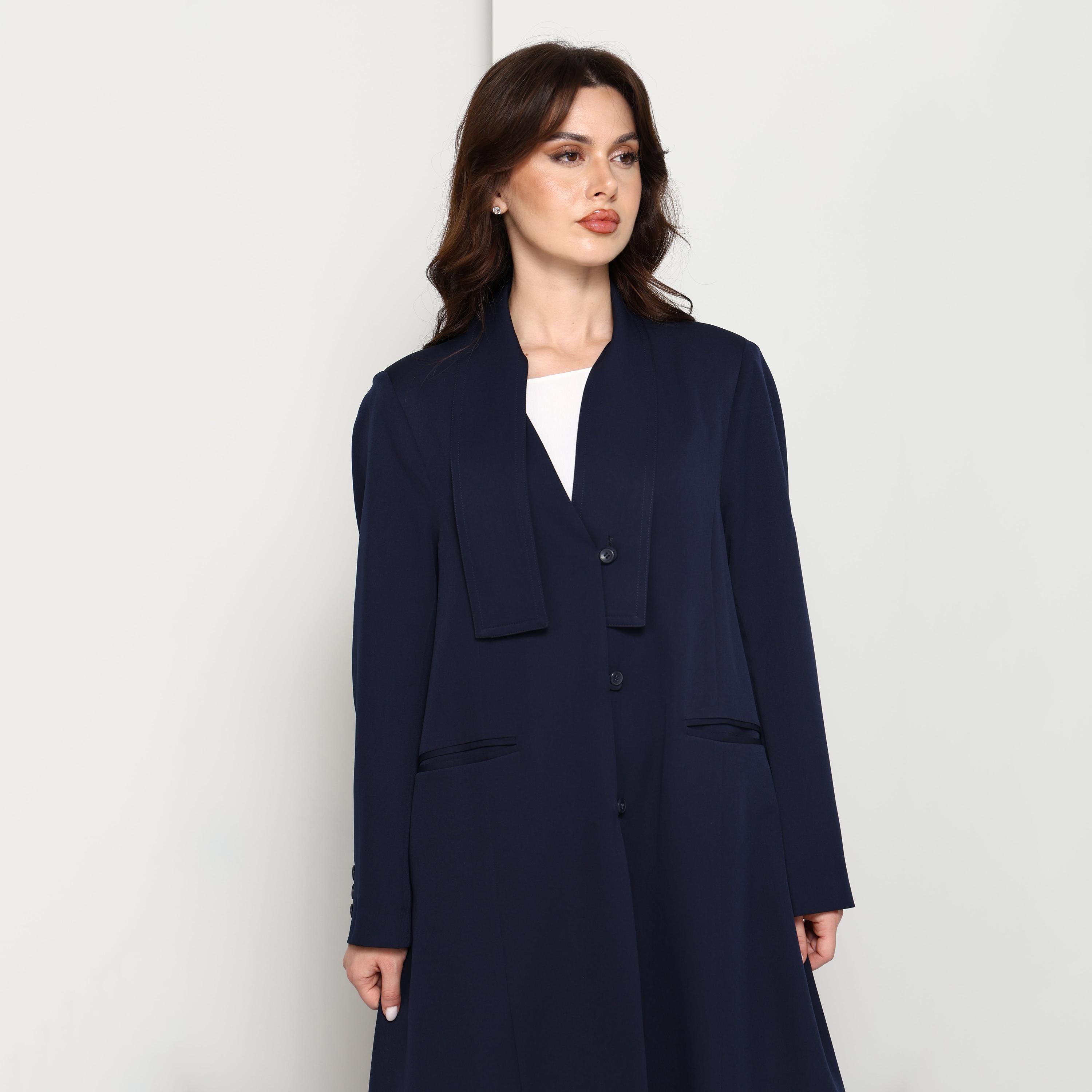عباية نسائية بتصميم "معطف" من قماش "كريب" مع طرحة بلون كحلي من إم سكوير فاشن-women-arabicclothing-abayas-image-2