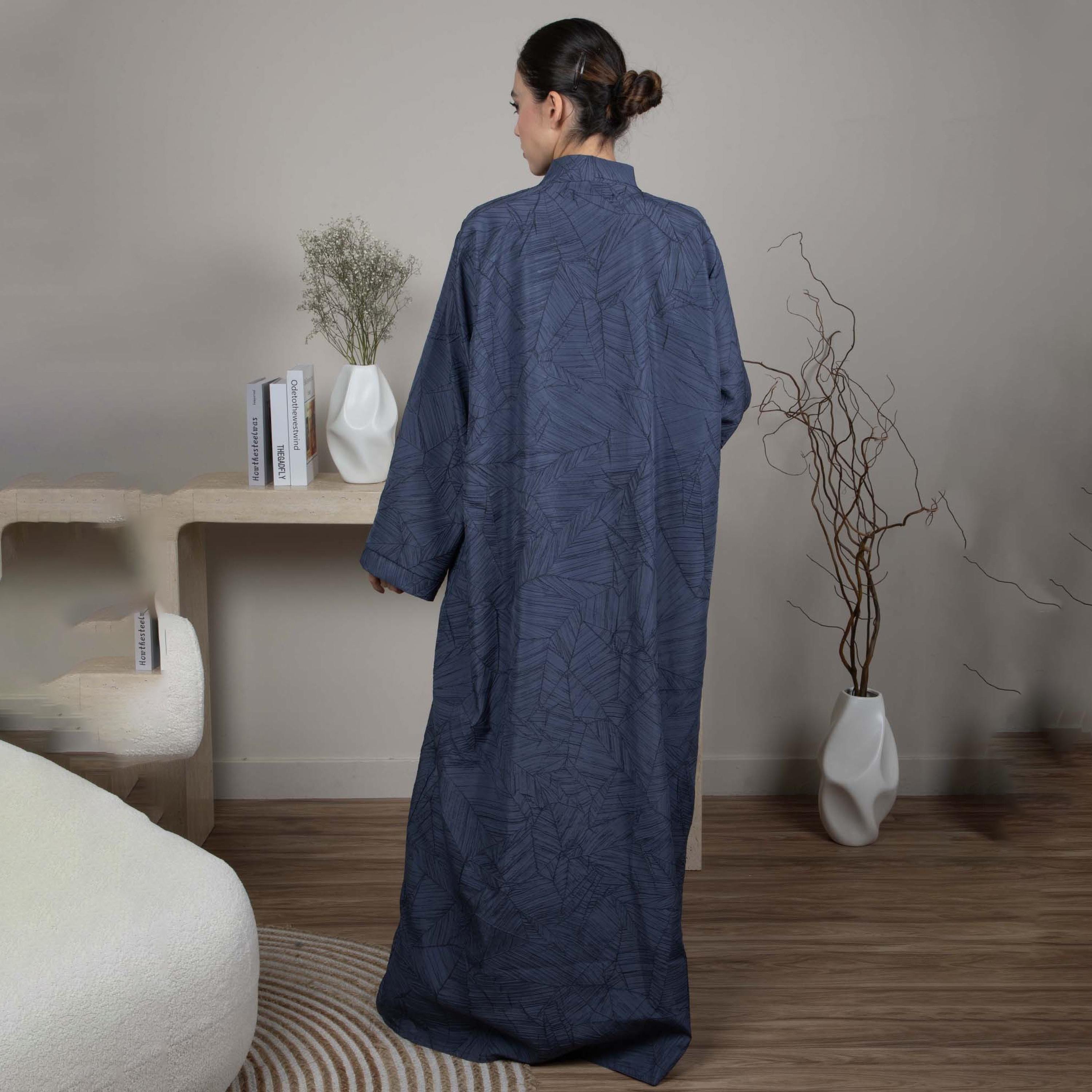 عباية نسائية جاكار مطبوعة بالكامل باللون الأزرق من إم سكوير فاشون-women-arabicclothing-abayas-image-4