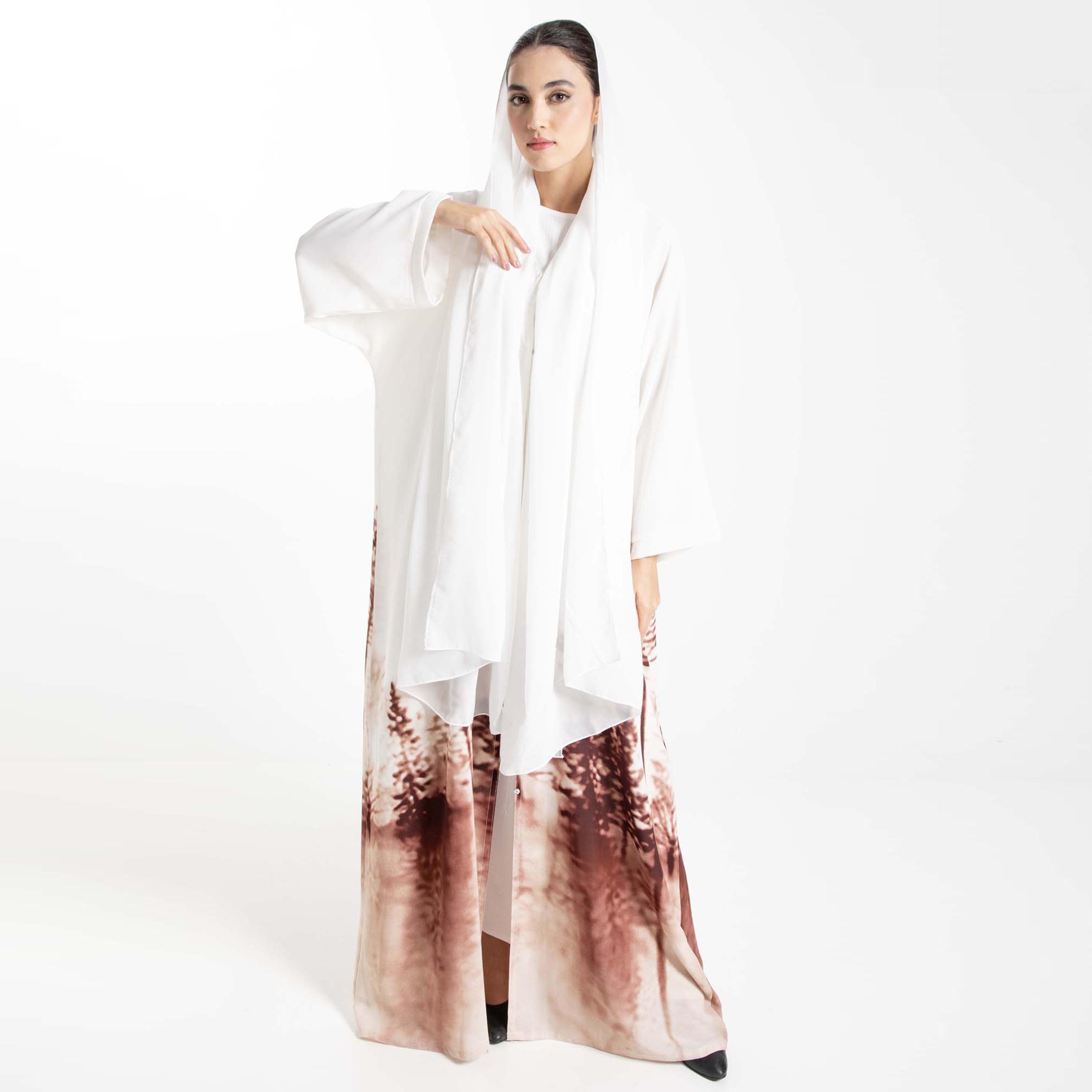 عباية نسائية بطبعة غابة بيضاء وبنية مع حجاب من إم سكوير فاشون-women-arabicclothing-abayas-image-1