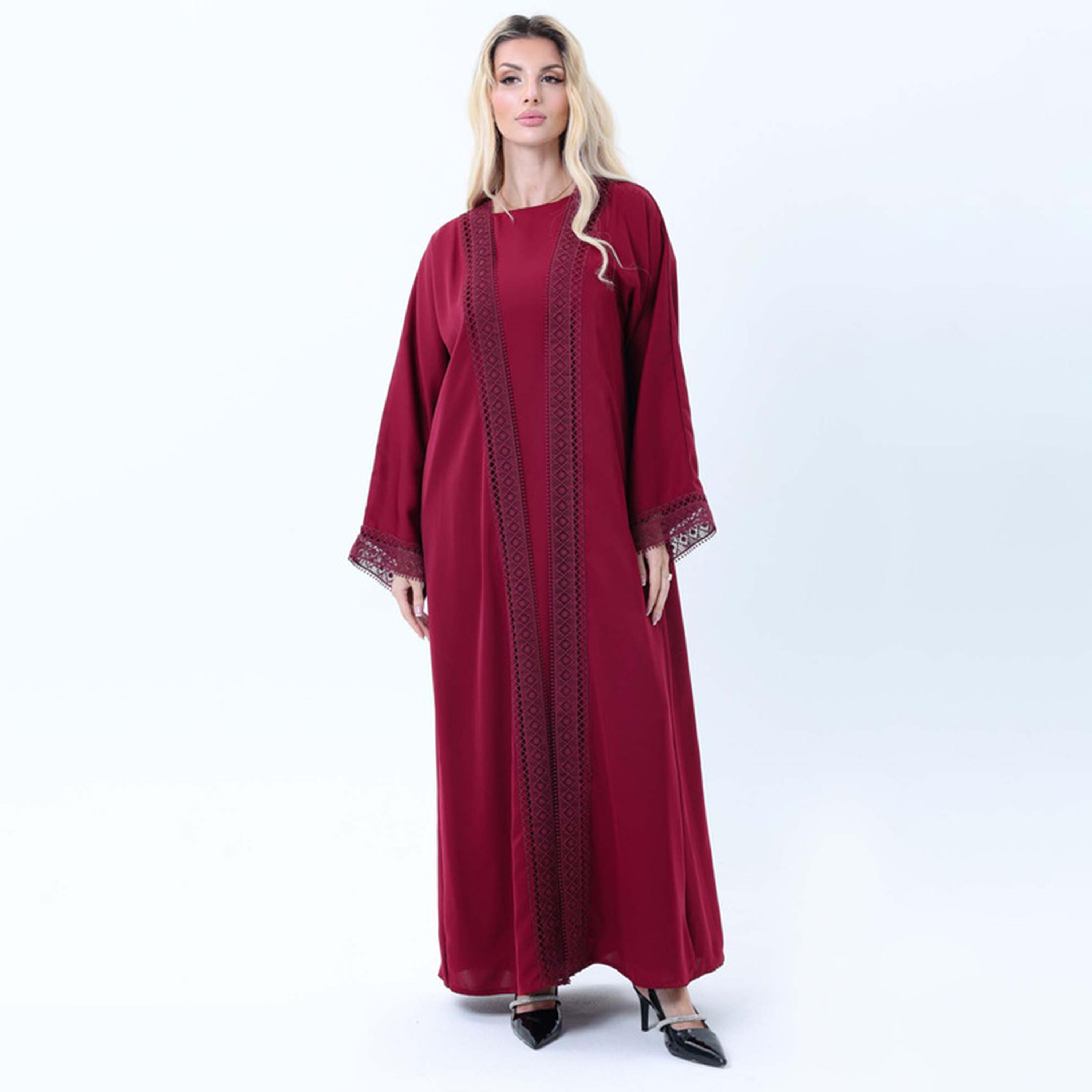 طقم عباءة نسائية من قماش نيدا بتفاصيل دانتيل باللون العنابي من إمسكوير فاشون-women-arabicclothing-abayas-image-1
