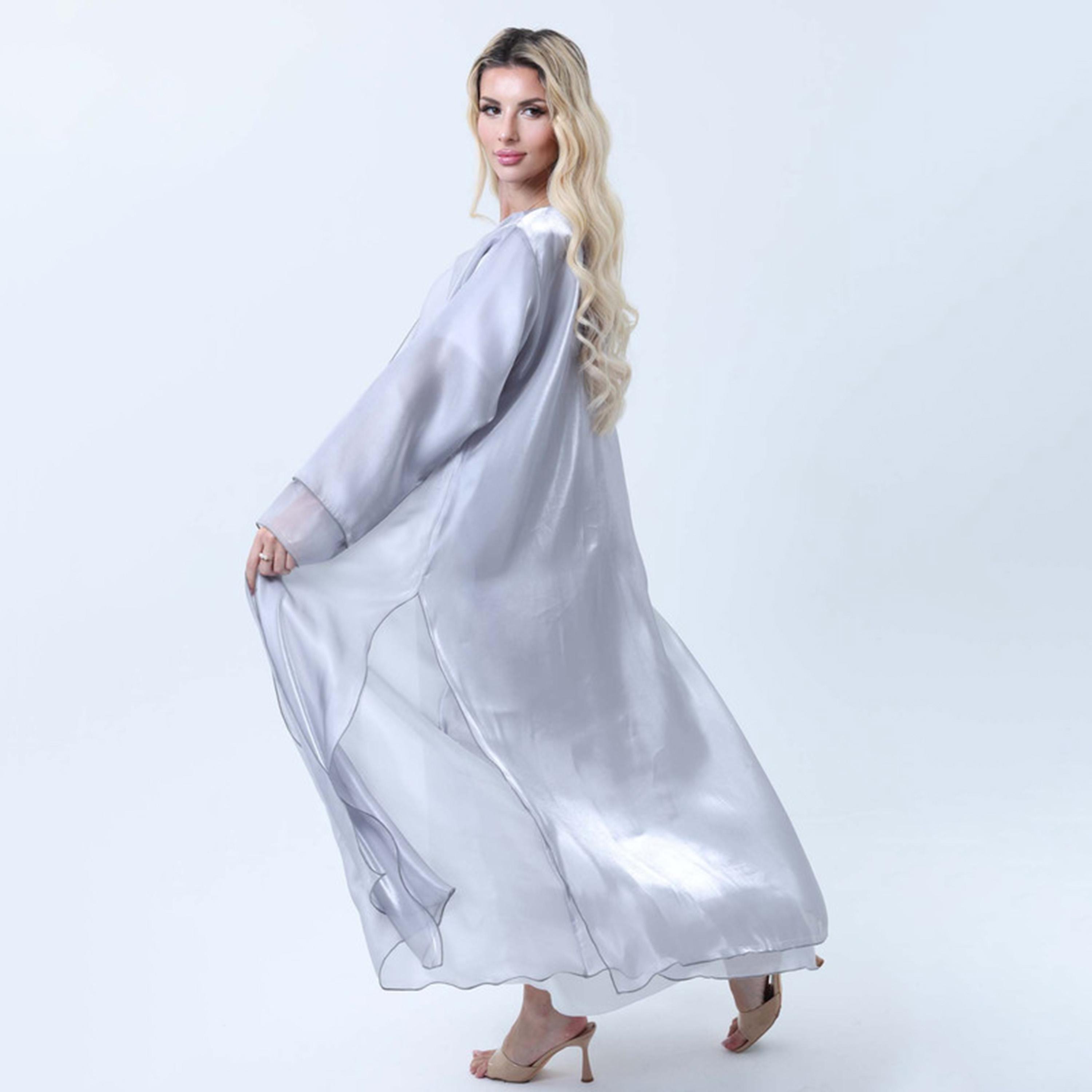 طقم عباءة نسائية من قماش الأورجانزا باللون الرمادي من إمسكوير فاشون-women-arabicclothing-abayas-image-5