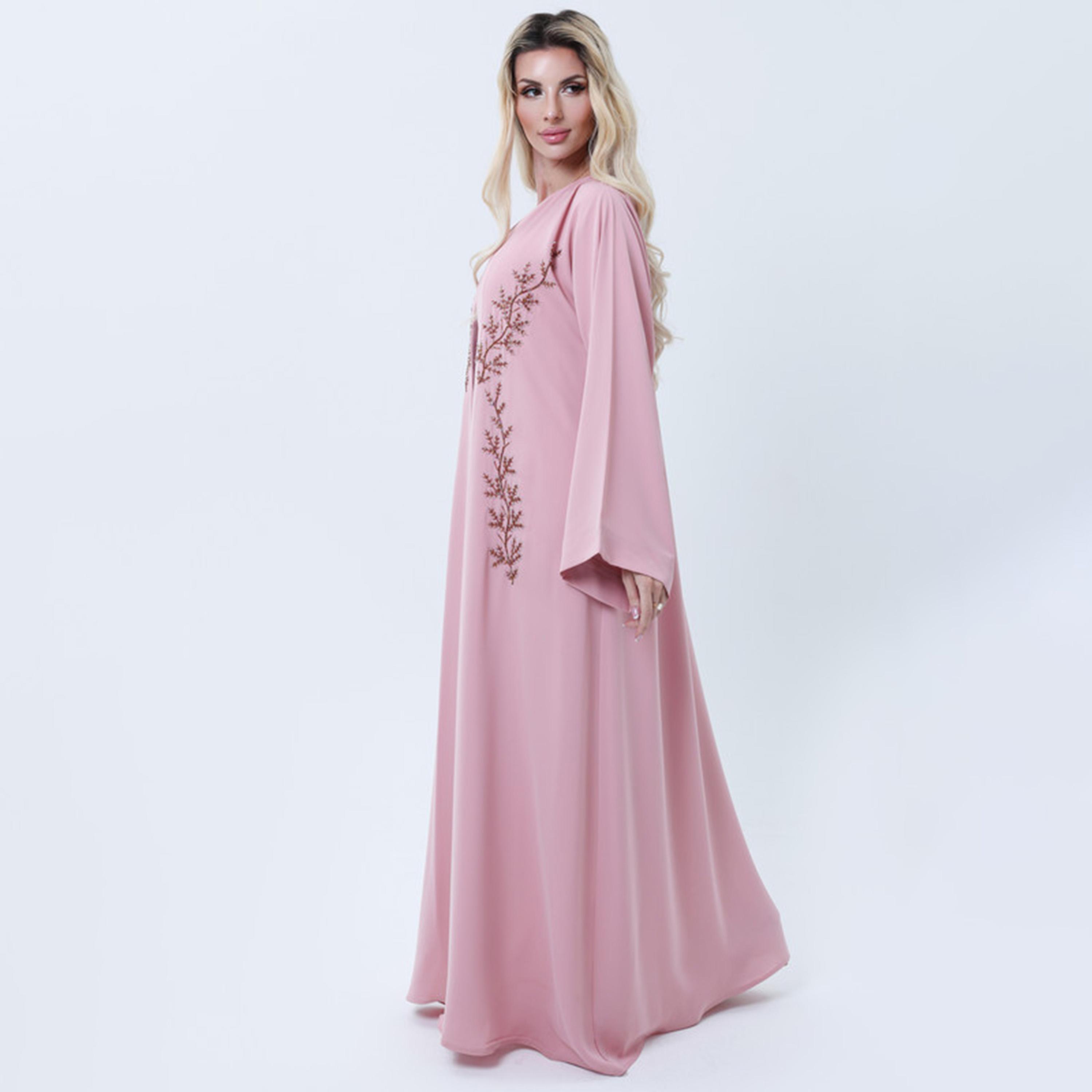 عباءة نسائية من قماش نيدا بتطريز وأكمام واسعة باللون الوردي من إمسكوير فاشون-women-arabicclothing-abayas-image-4