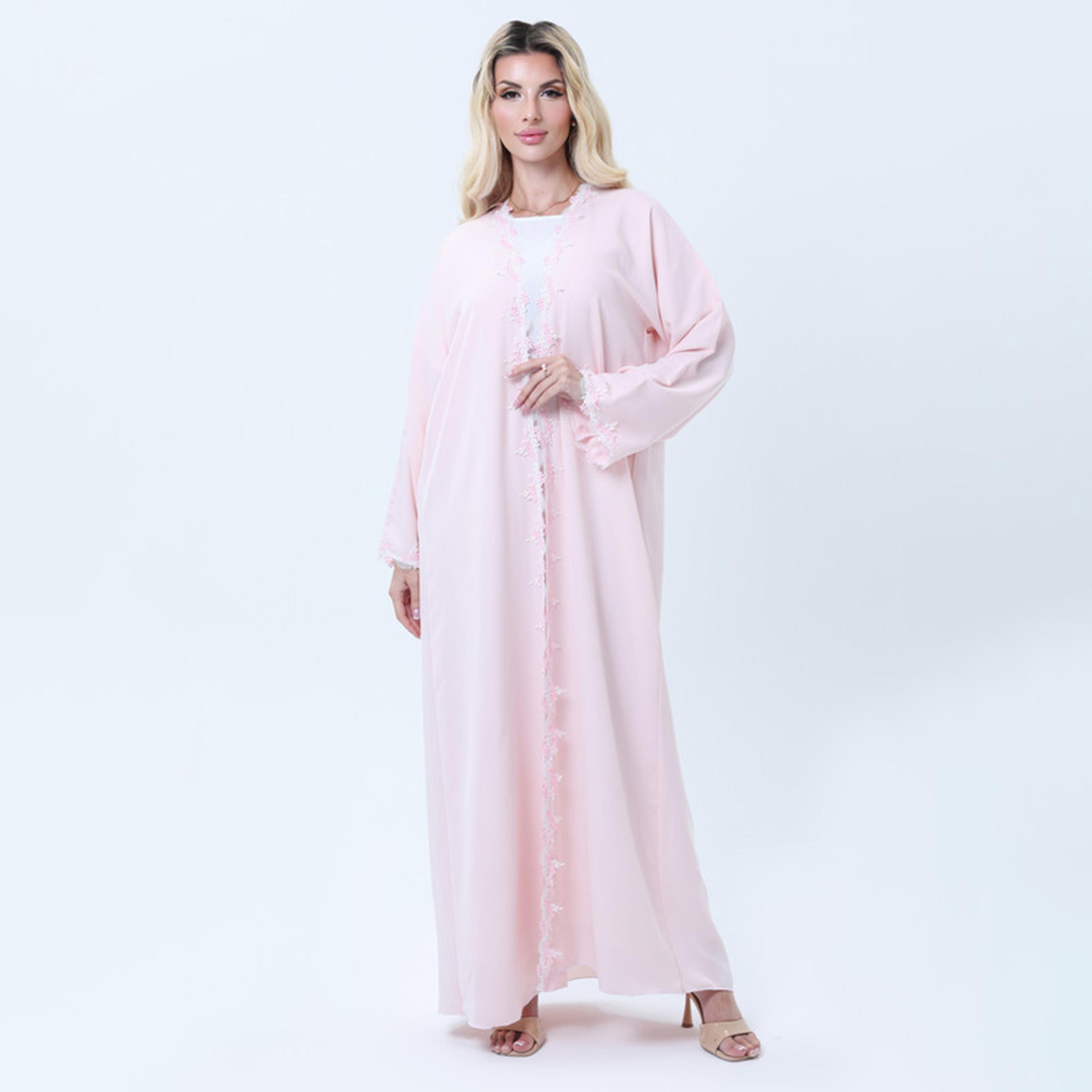 عباءة نسائية من قماش نيدا بأكمام واسعة ودانتيل صدفي باللون الوردي من إمسكوير فاشون-women-arabicclothing-abayas-image-1