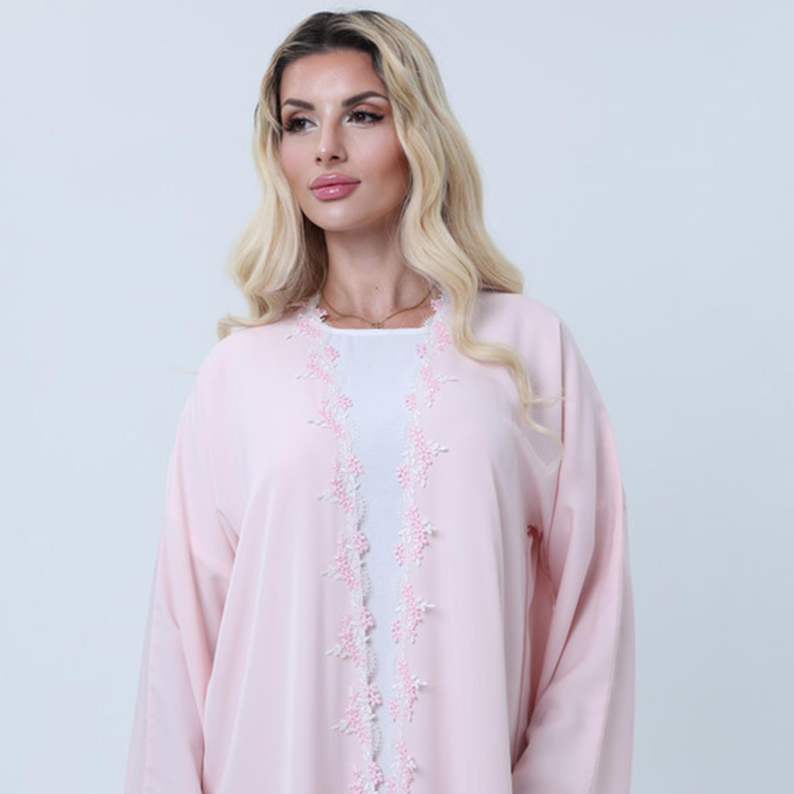عباءة نسائية من قماش نيدا بأكمام واسعة ودانتيل صدفي باللون الوردي من إمسكوير فاشون-women-arabicclothing-abayas-image-2