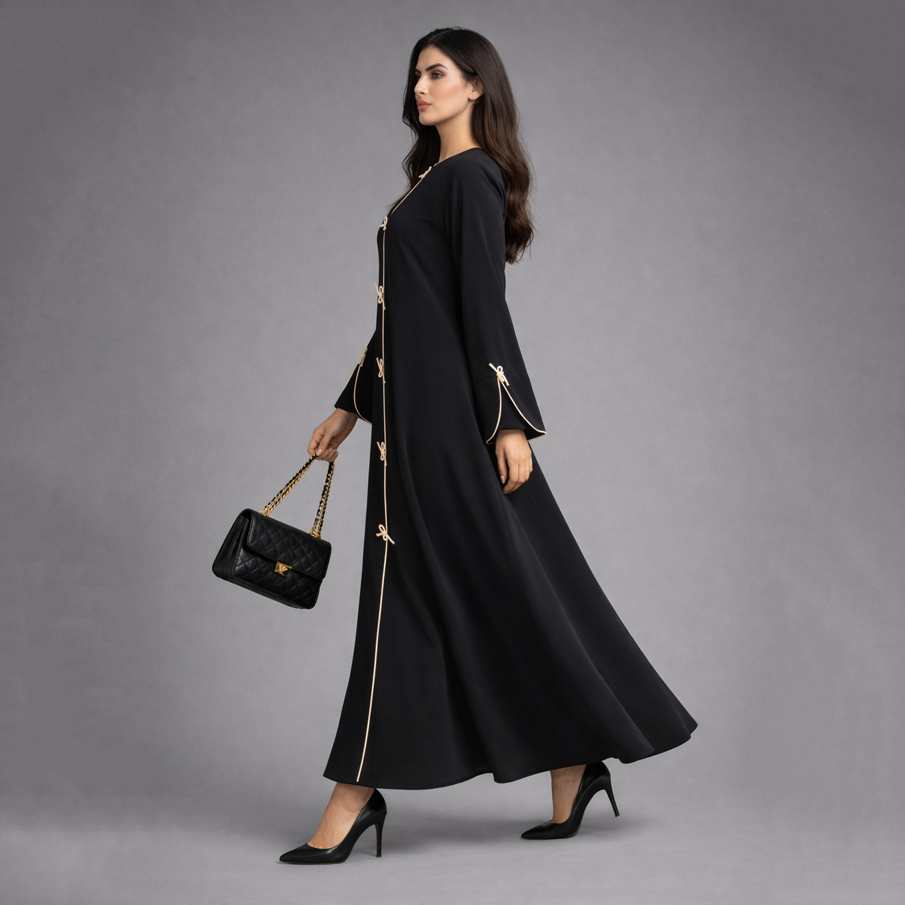 عباية نسائية من قماش "ندا" بتفاصيل خياطة متباينة وعقدة ربط من إم سكوير فاشن-women-arabicclothing-abayas-image-3