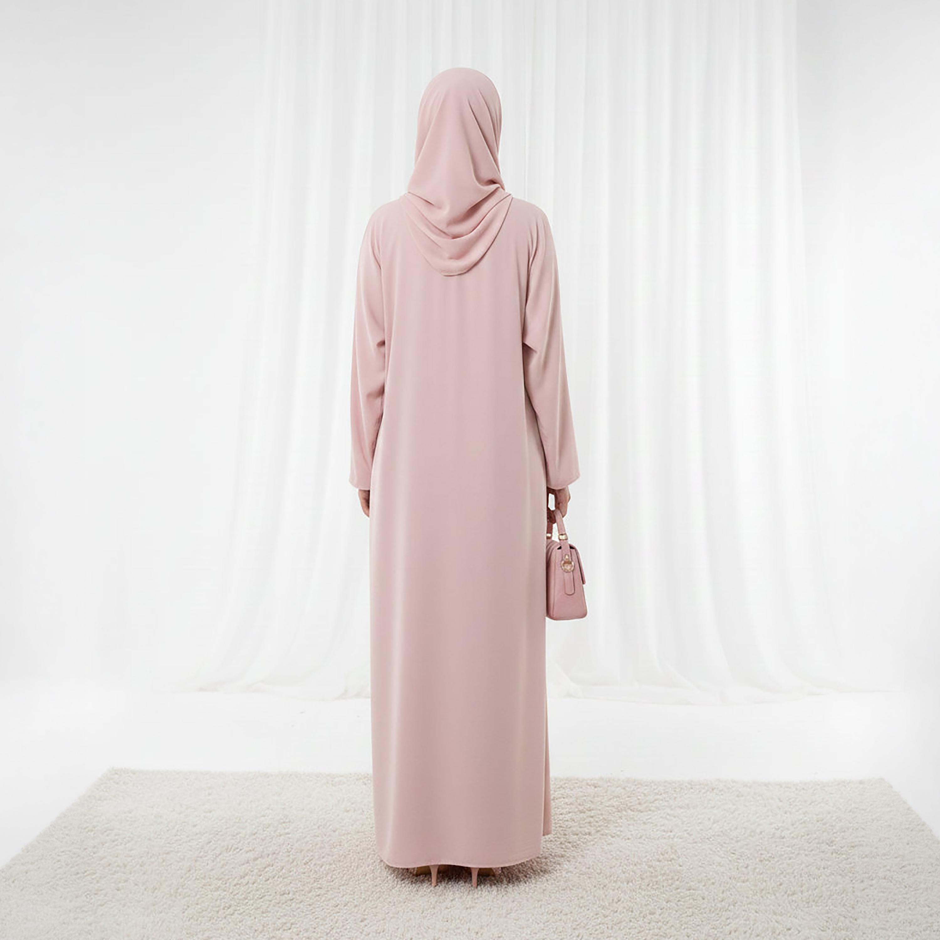 عباءة "حرير مقصود" بأكمام واسعة (بيشوب) للنساء من إم سكوير فاشن-women-arabicclothing-abayas-image-4