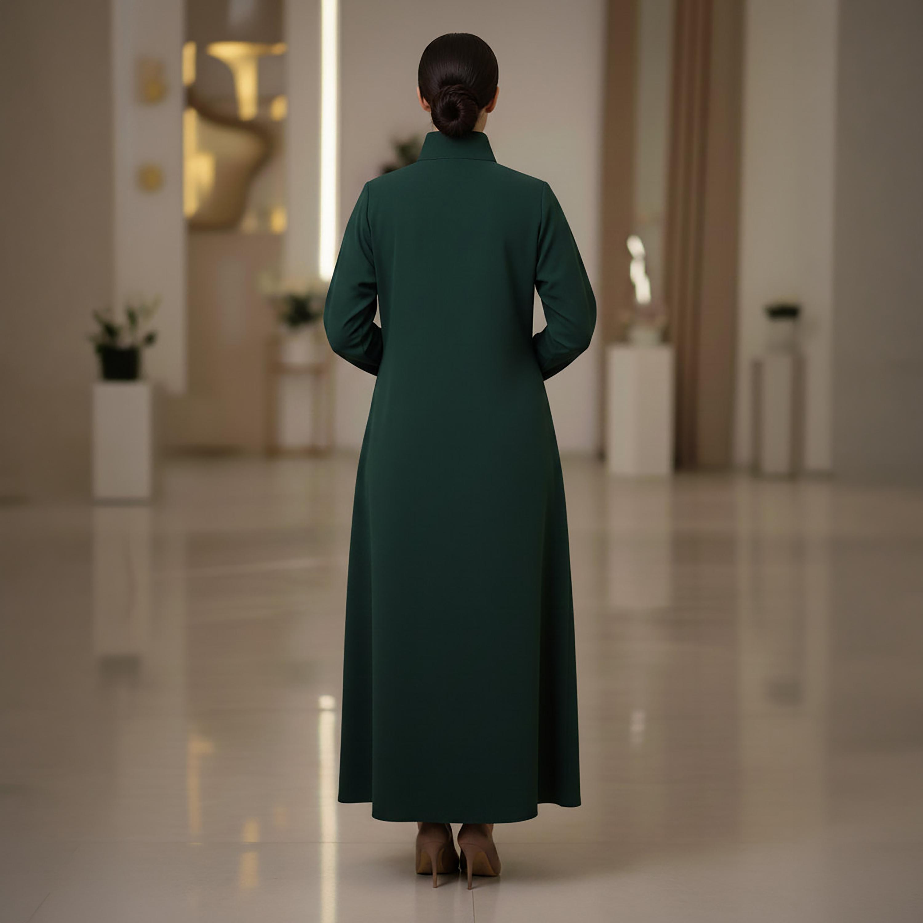 عباءة رسمية "كوبرا كريب" بياقة ماندارين وتطريز غرز متباينة للنساء من إم سكوير فاشن-women-arabicclothing-abayas-image-4