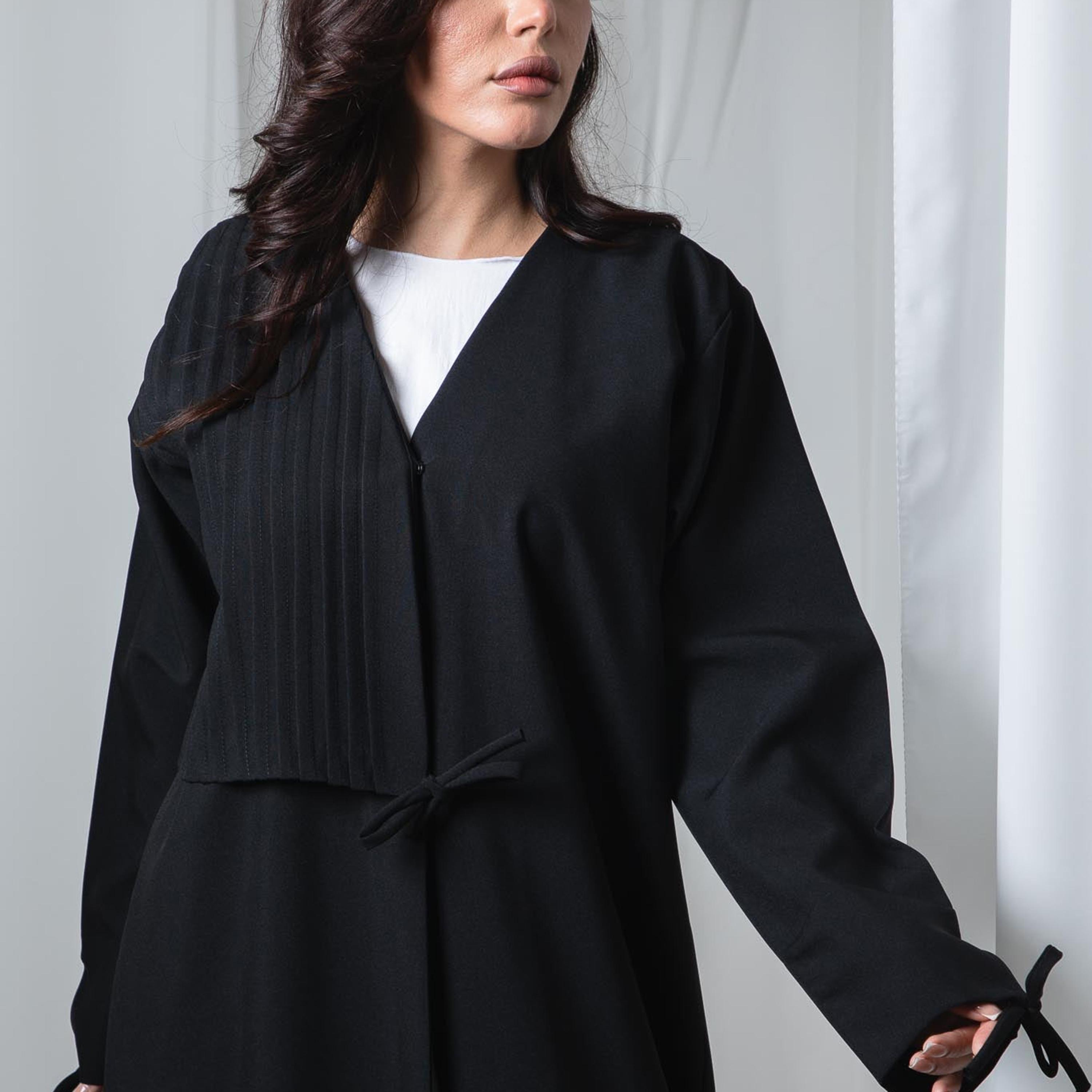 Msquare Fashion Black Bow-Tie Sleeves Pleated Women's Abaya-women-arabicclothing-abayas-image-2