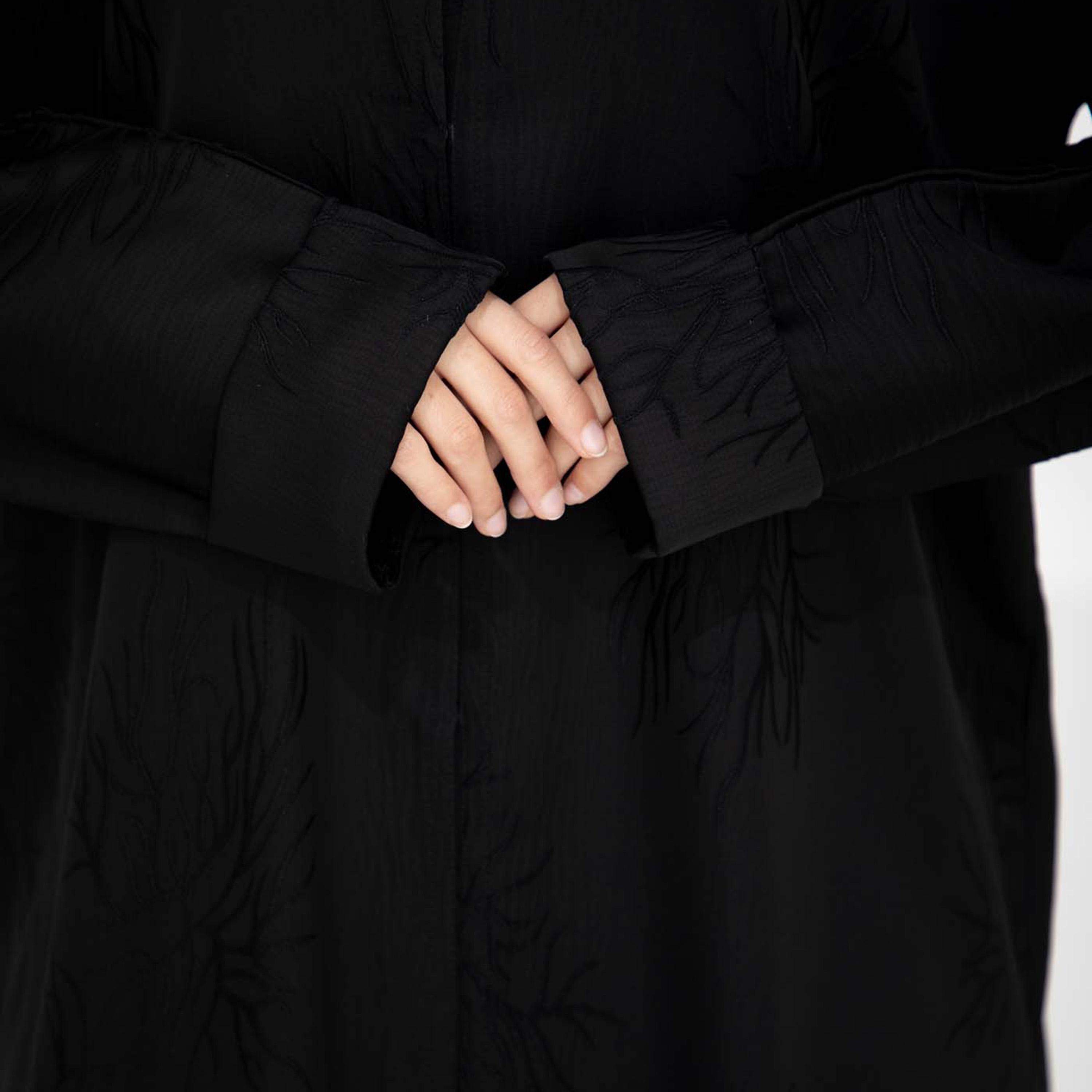 Msquare Fashion Black Jacquard Women's Abaya with Hijab-women-arabicclothing-abayas-image-3