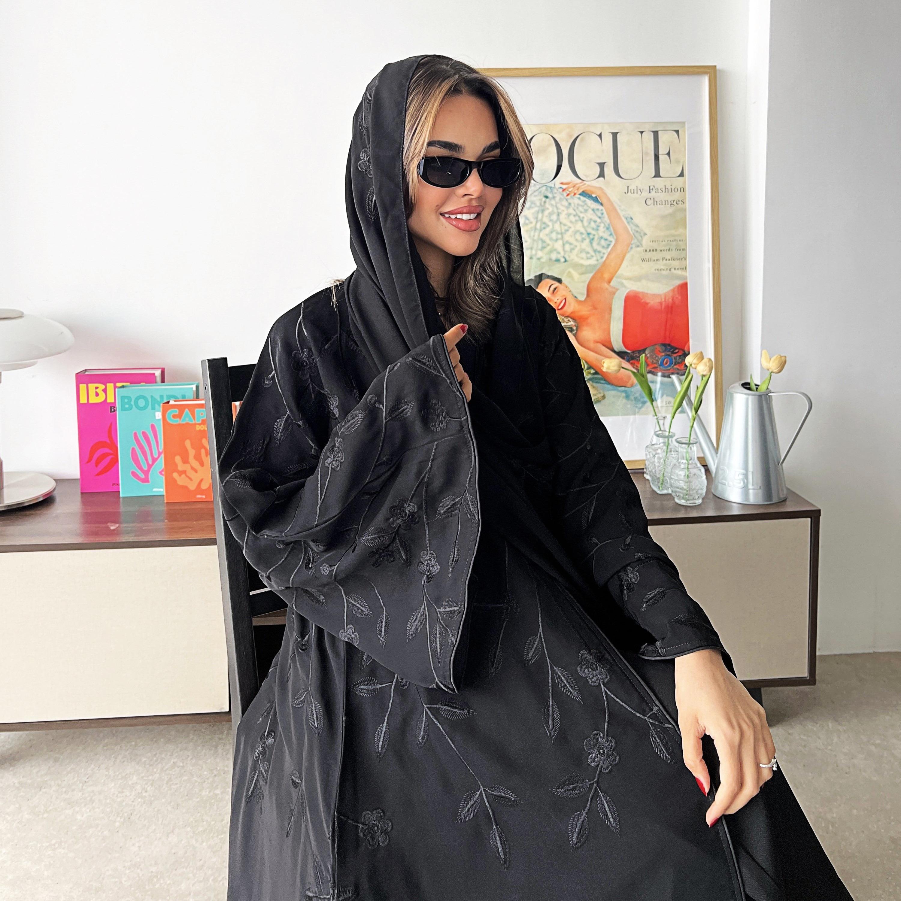 Lusin Abaya Black Flared Sleeves Floral Embroidered Crepe Women's Abaya with Hijab-women-arabicclothing-abayas-image-4