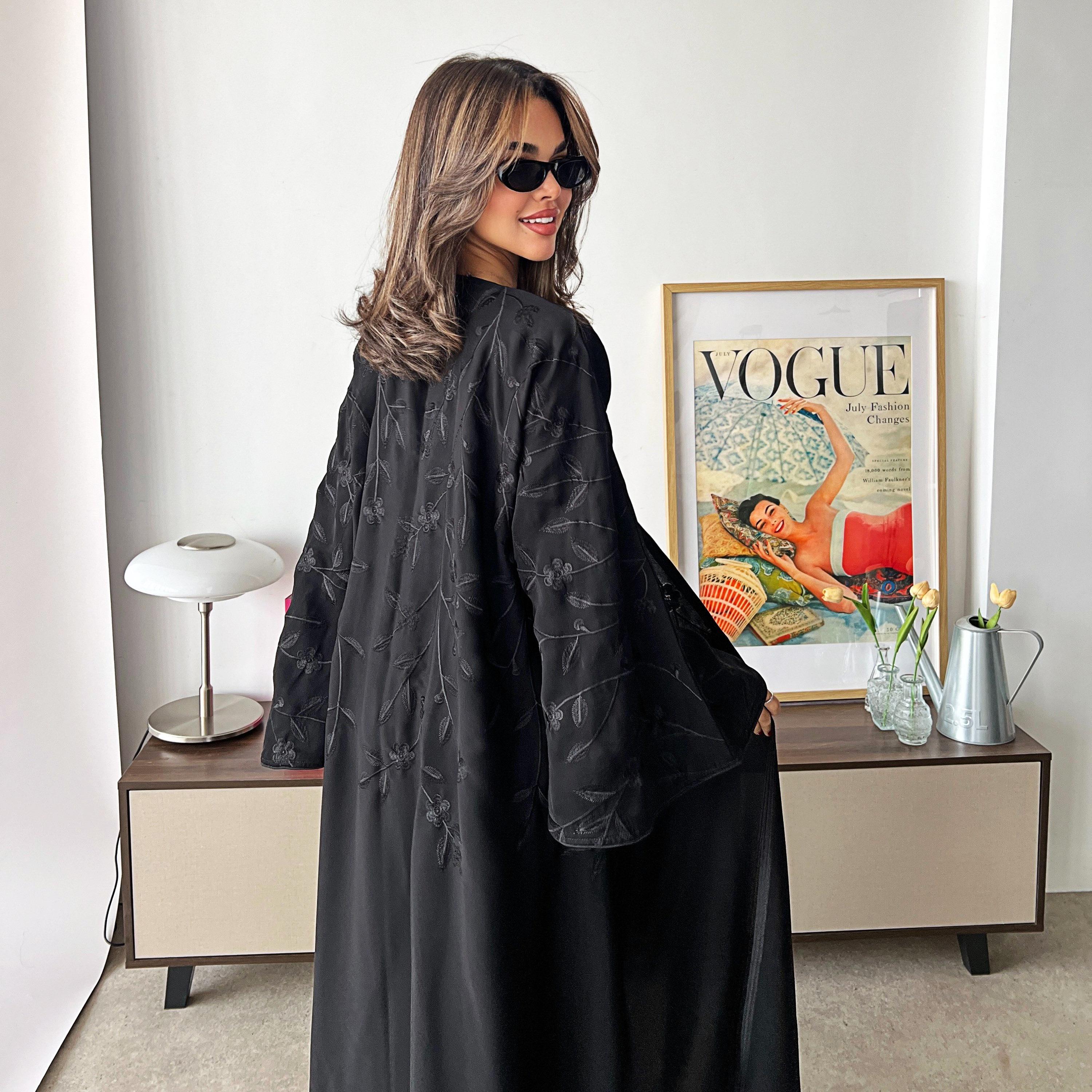 Lusin Abaya Black Flared Sleeves Floral Embroidered Crepe Women's Abaya with Hijab-women-arabicclothing-abayas-image-9