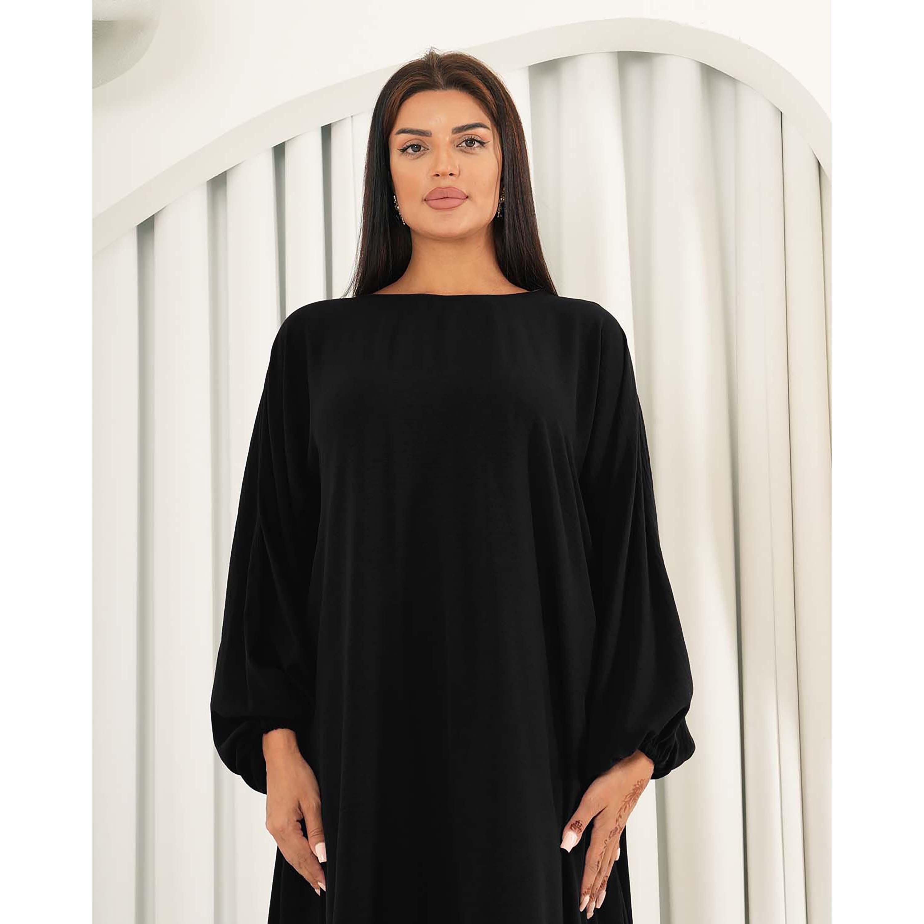طقم نسائي من قطعتين من الكريب نيدا بأكمام منفوخة ورقبة قارب من نخبة-women-arabicclothing-abayainner-image-2