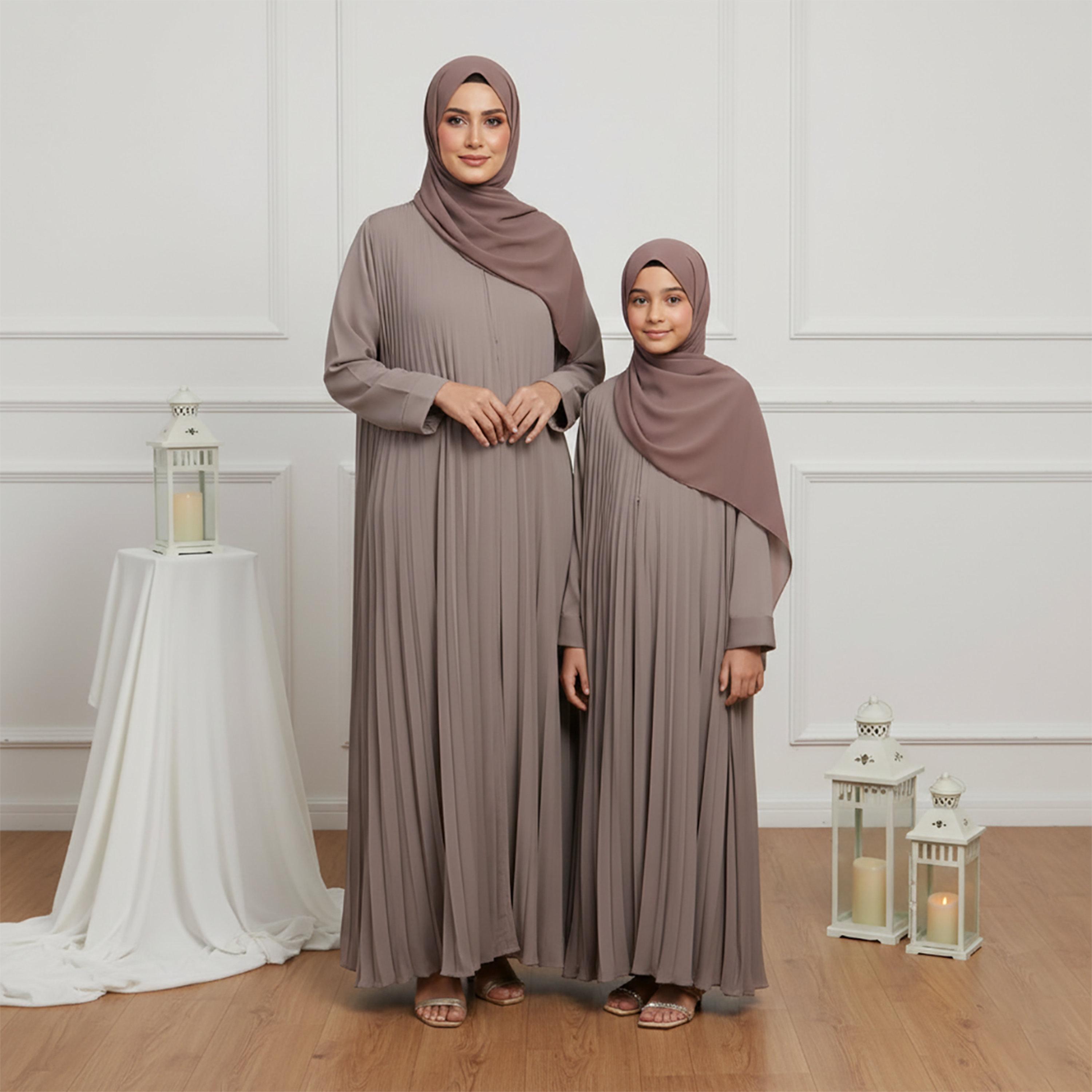عباية نسائية "فليرد ستايل" قماش "ندى" بكسرات "بلاتيد" مع حجاب - بني من نخبة-women-arabicclothing-abayas-image-2