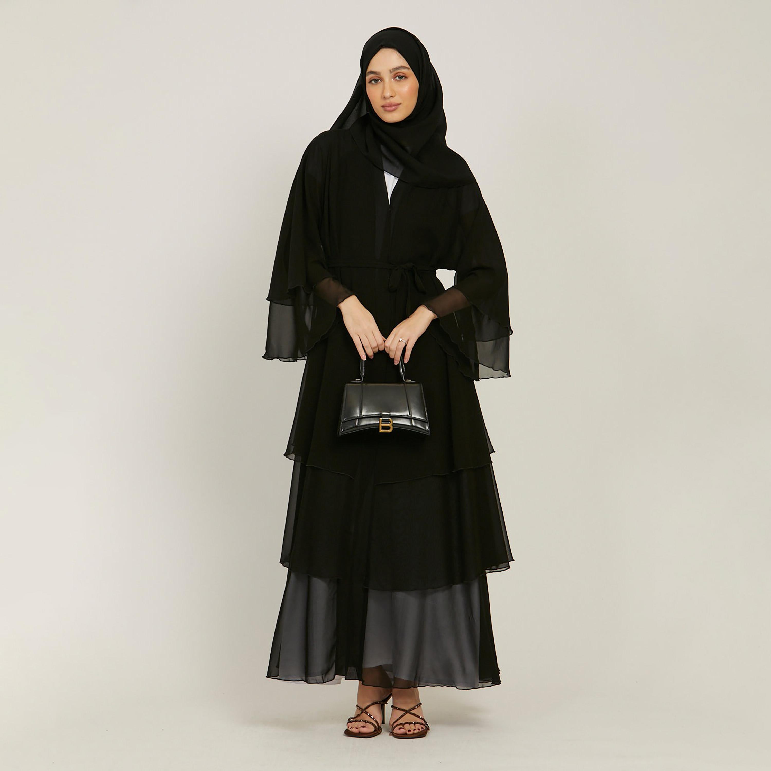 عباية نسائية بأكمام واسعة ذات طبقات بلون اسود مع حجاب من نخبه-women-arabicclothing-abayas-image-1