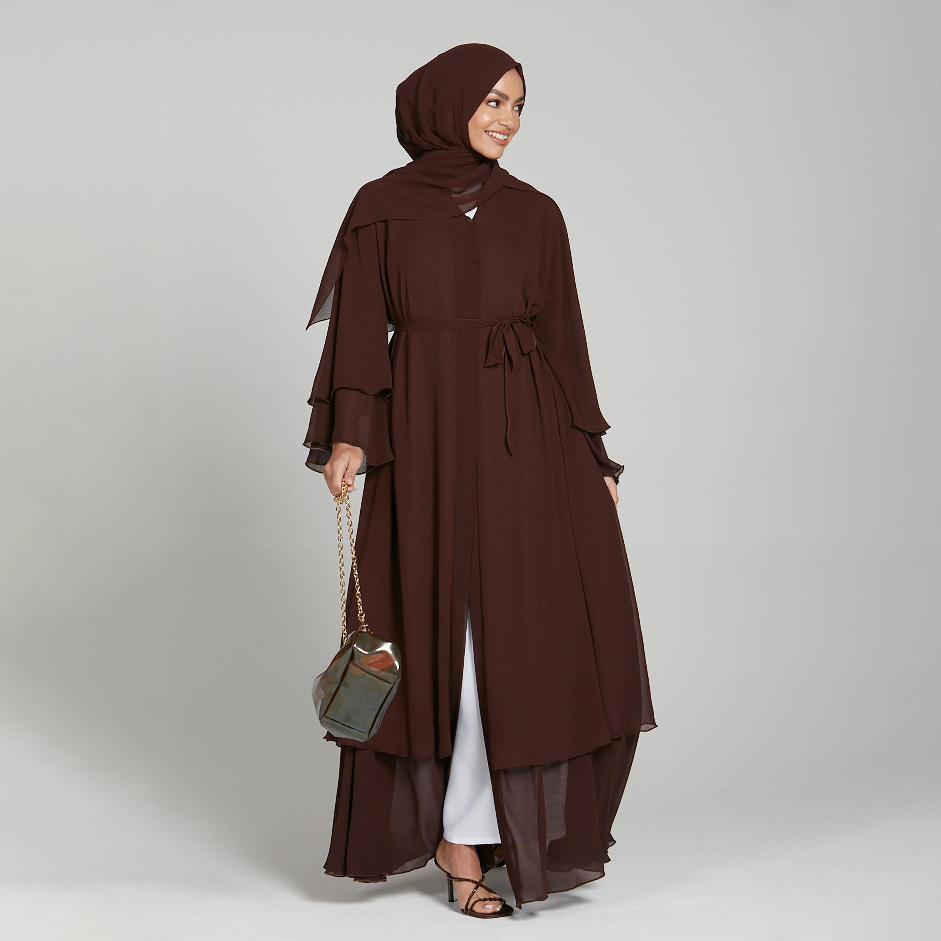 عباية نسائية بأكمام واسعة ذات طبقات بلون بني مع حجاب من نخبه-women-arabicclothing-abayas-image-3