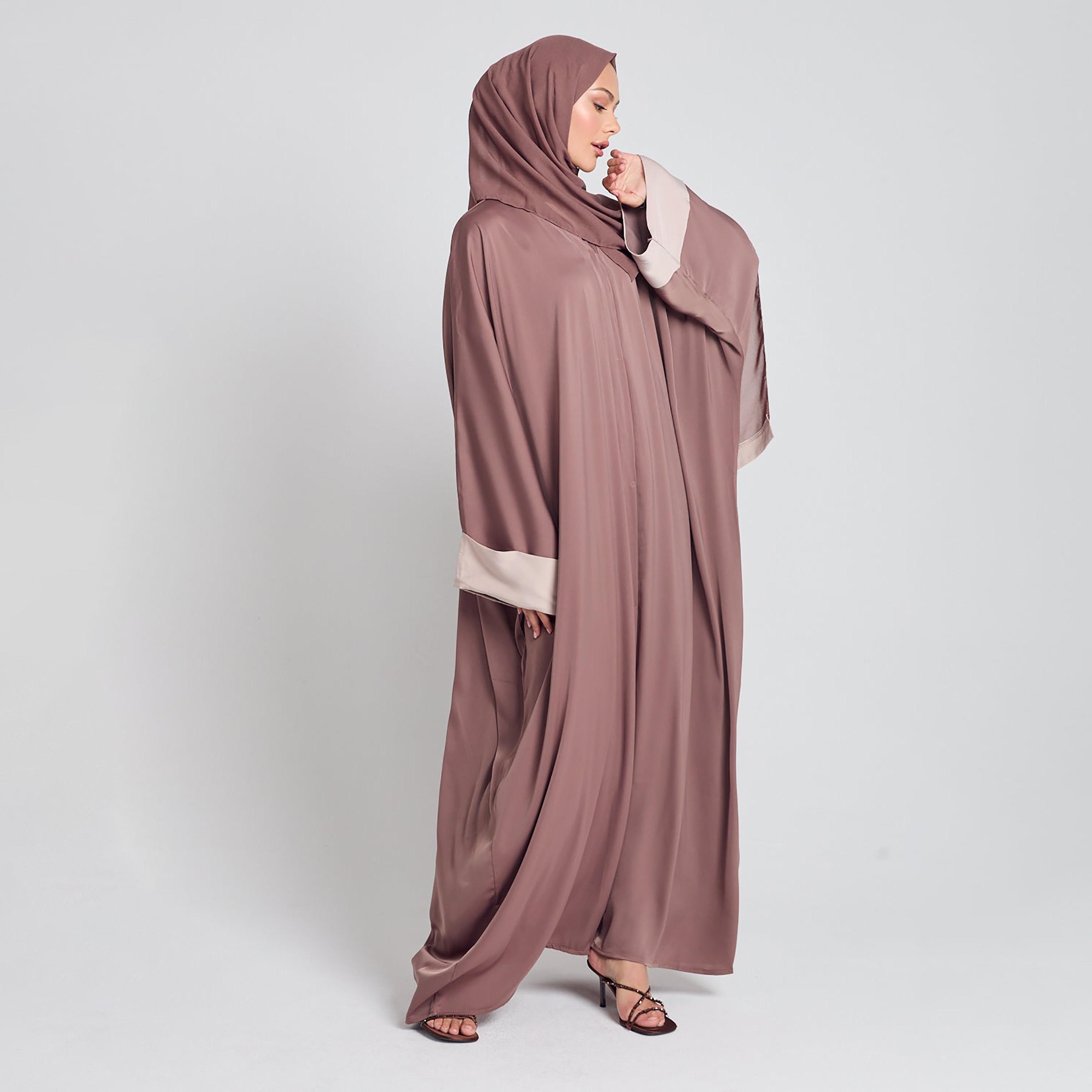 Nukhbaa Purple Cuff Flared Sleeves Two Toned Women's Abaya with Hijab-women-arabicclothing-abayas-image-4